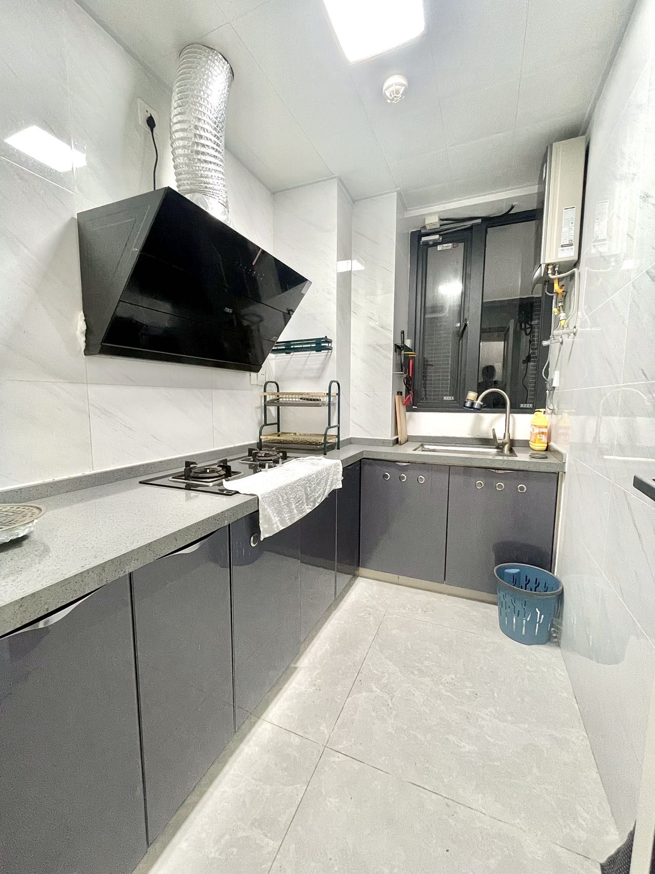 星华海德豪庭  3室2厅1卫    2800.0元/月室内图