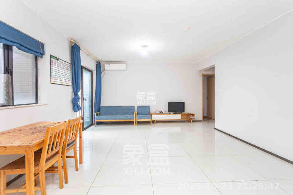 时代倾城二期  3室2厅2卫    2200.0元/月