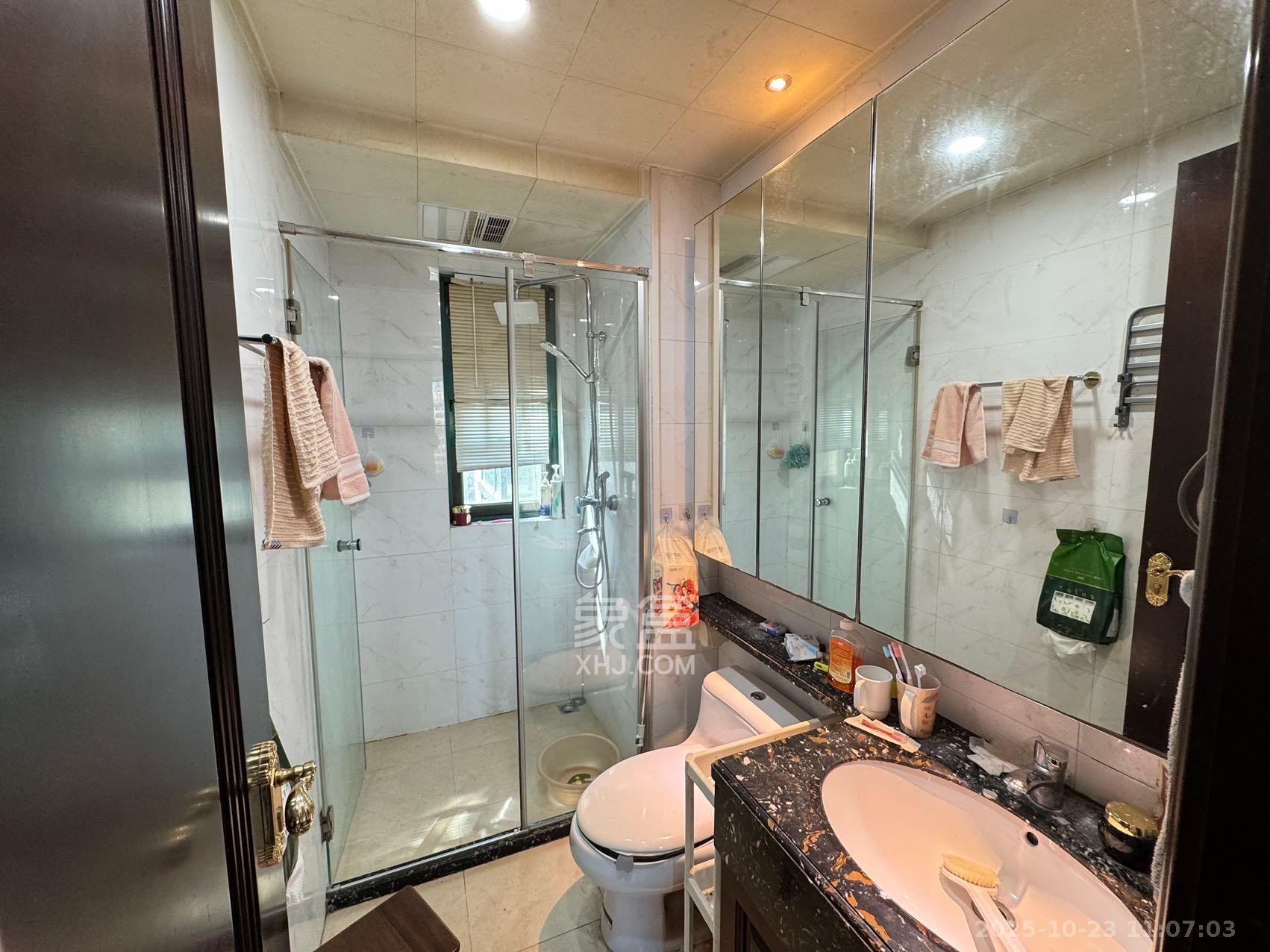 恒大雅苑  3室2厅1卫    2600.0元/月室内图