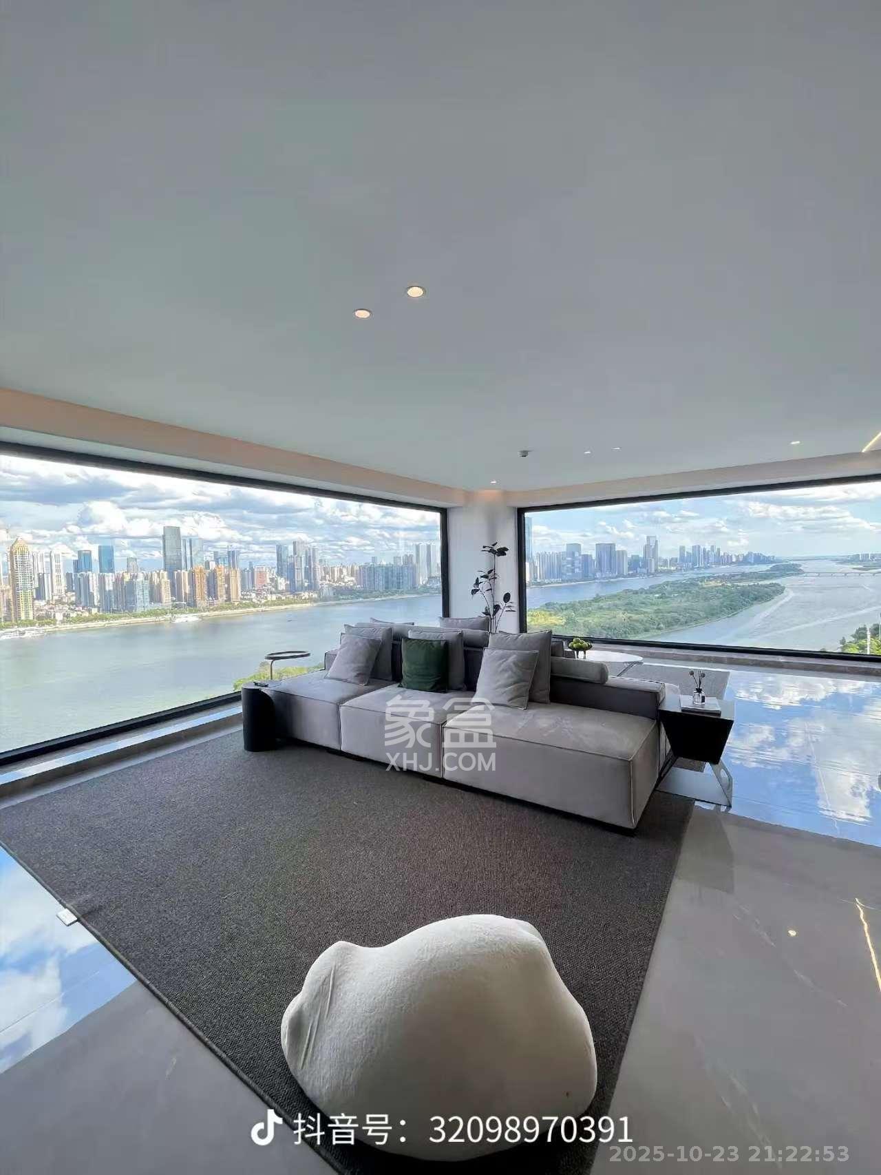 保利天禧C区  4室2厅3卫    35000.0元/月室内图