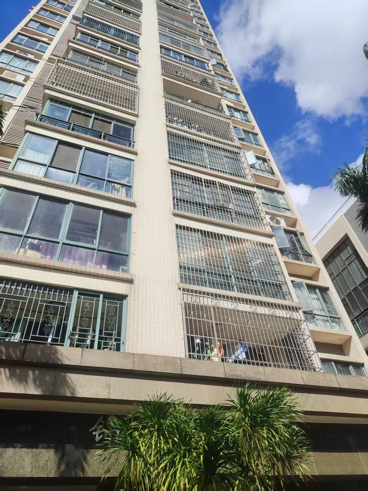 锦江丽都 2室2厅1卫 146.0万 锦江丽都 2室2厅1卫 146.0万客厅