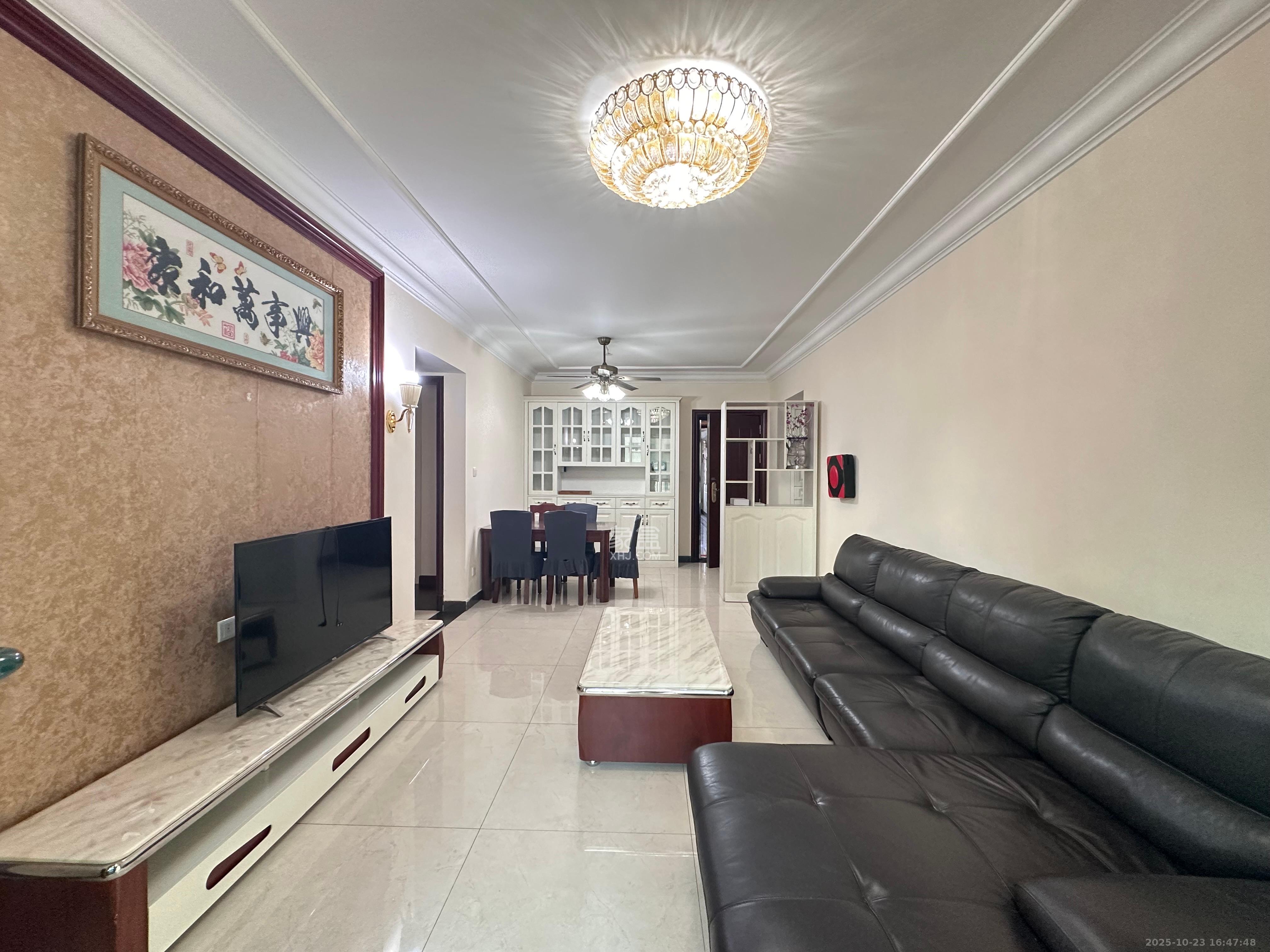 恒大雅苑  3室2厅2卫    3000.0元/月室内图