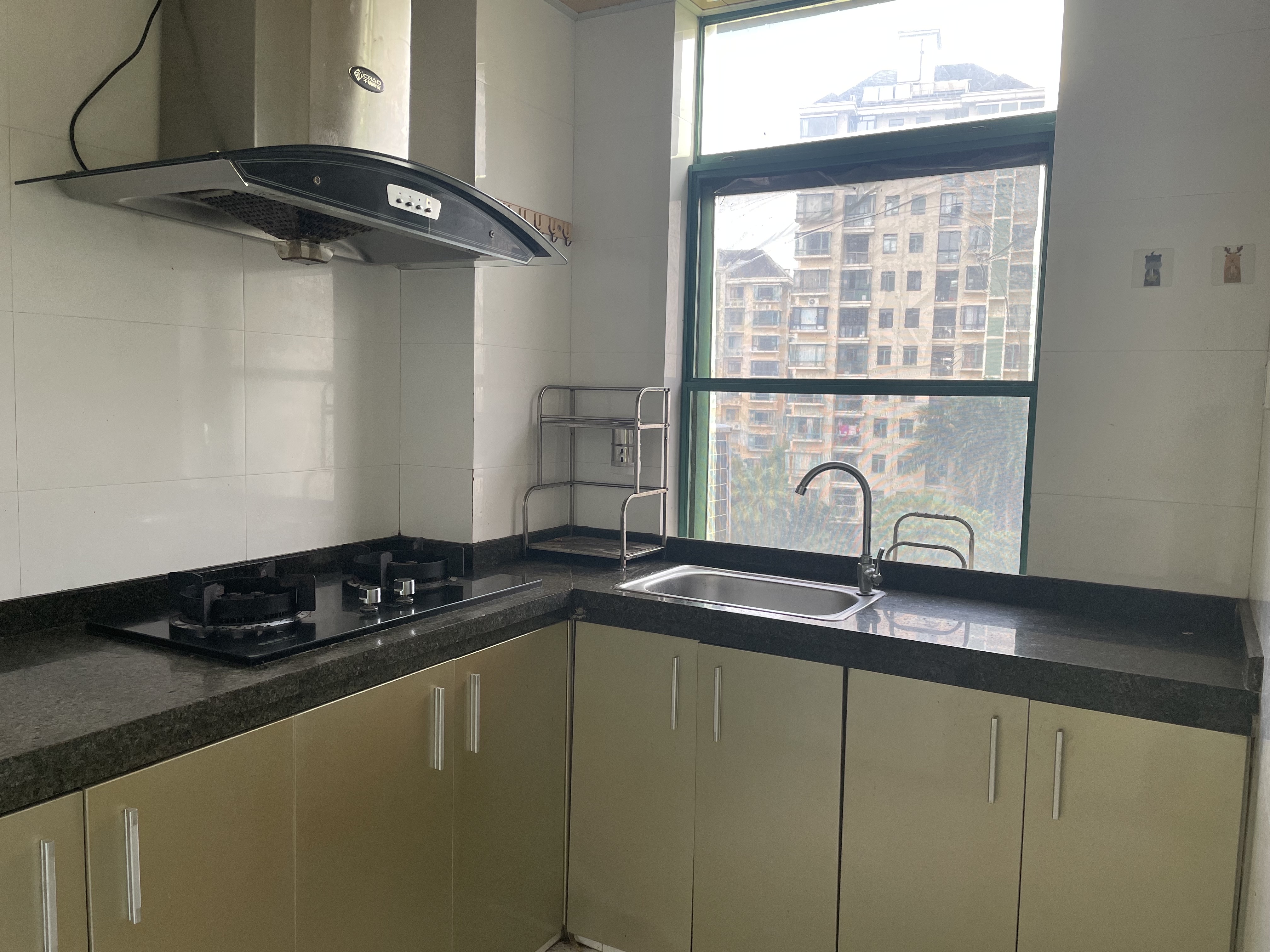 金外滩 2室1厅1卫 120.0万 金外滩 2室1厅1卫 120.0万客厅