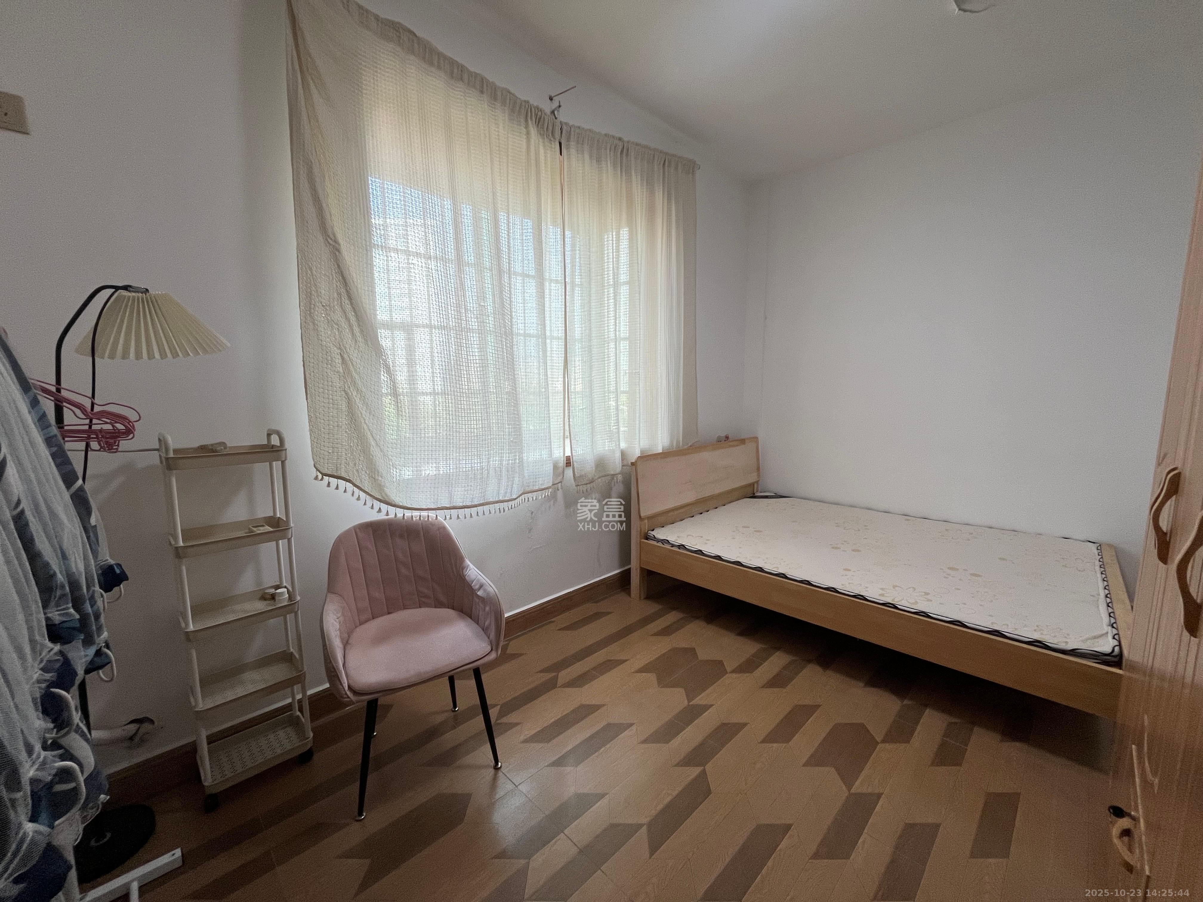 五一新村安置小区（永定社区、永兴社区、永祥社区）  2室1厅1卫    1800.0元/月室内图