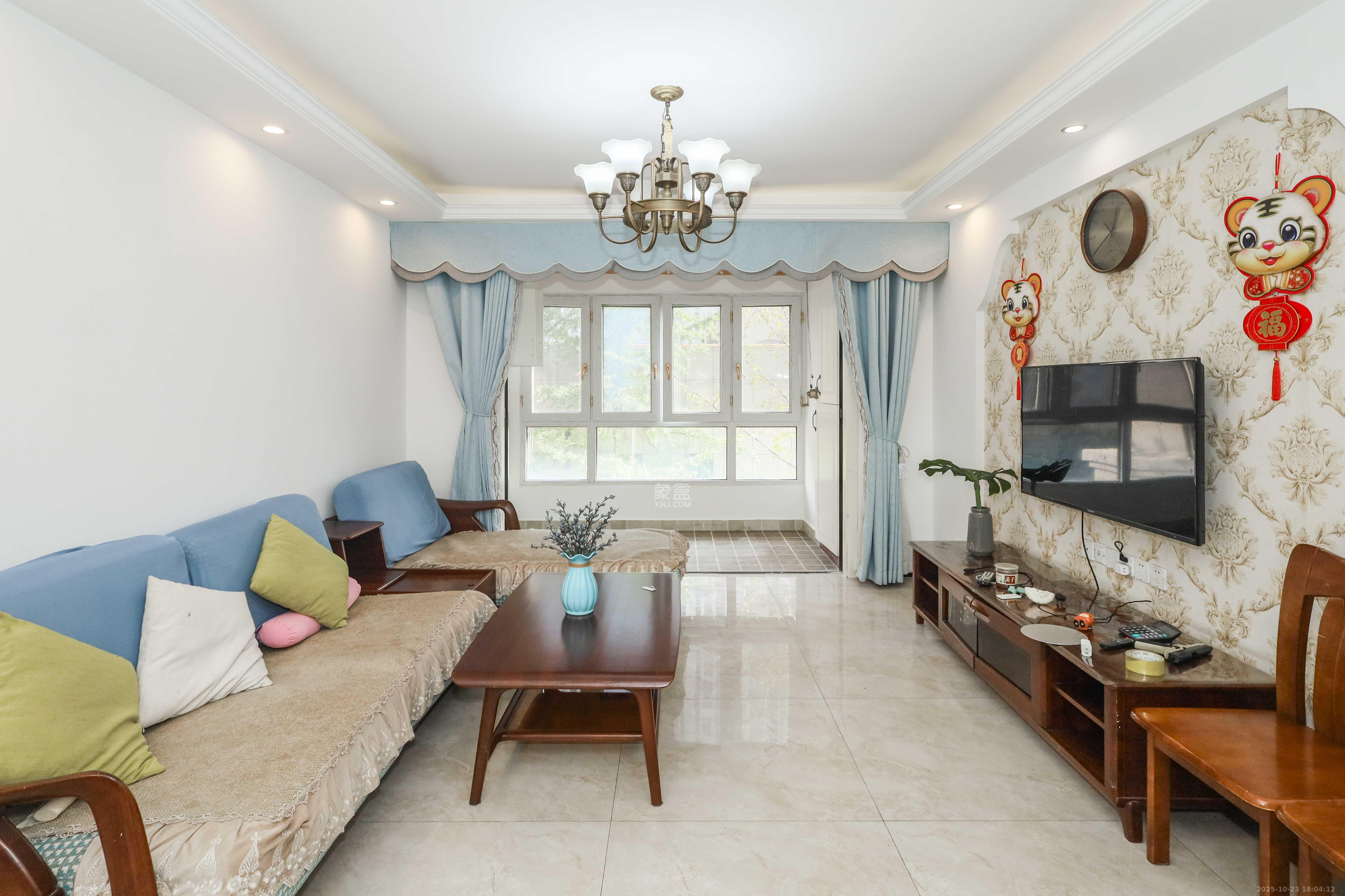 梅溪鑫苑名家  3室2厅2卫    109.0万 梅溪鑫苑名家  3室2厅2卫    109.0万客厅