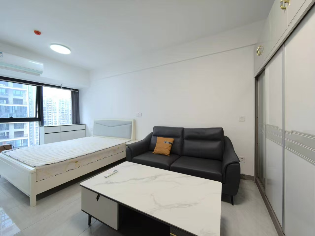 宝基广场  1室1厅1卫    1500.0元/月室内图