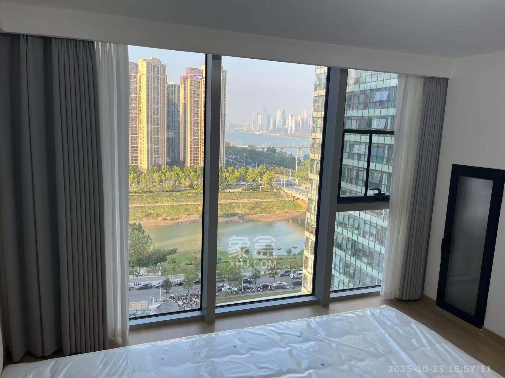 奥克斯滨仕花园(奥克斯洋湖广场/奥克斯中心) 2室2厅1卫 3000.0元/月 奥克斯滨仕花园(奥克斯洋湖广场/奥克斯中心) 2室2厅1卫 3000.0元/月室内图