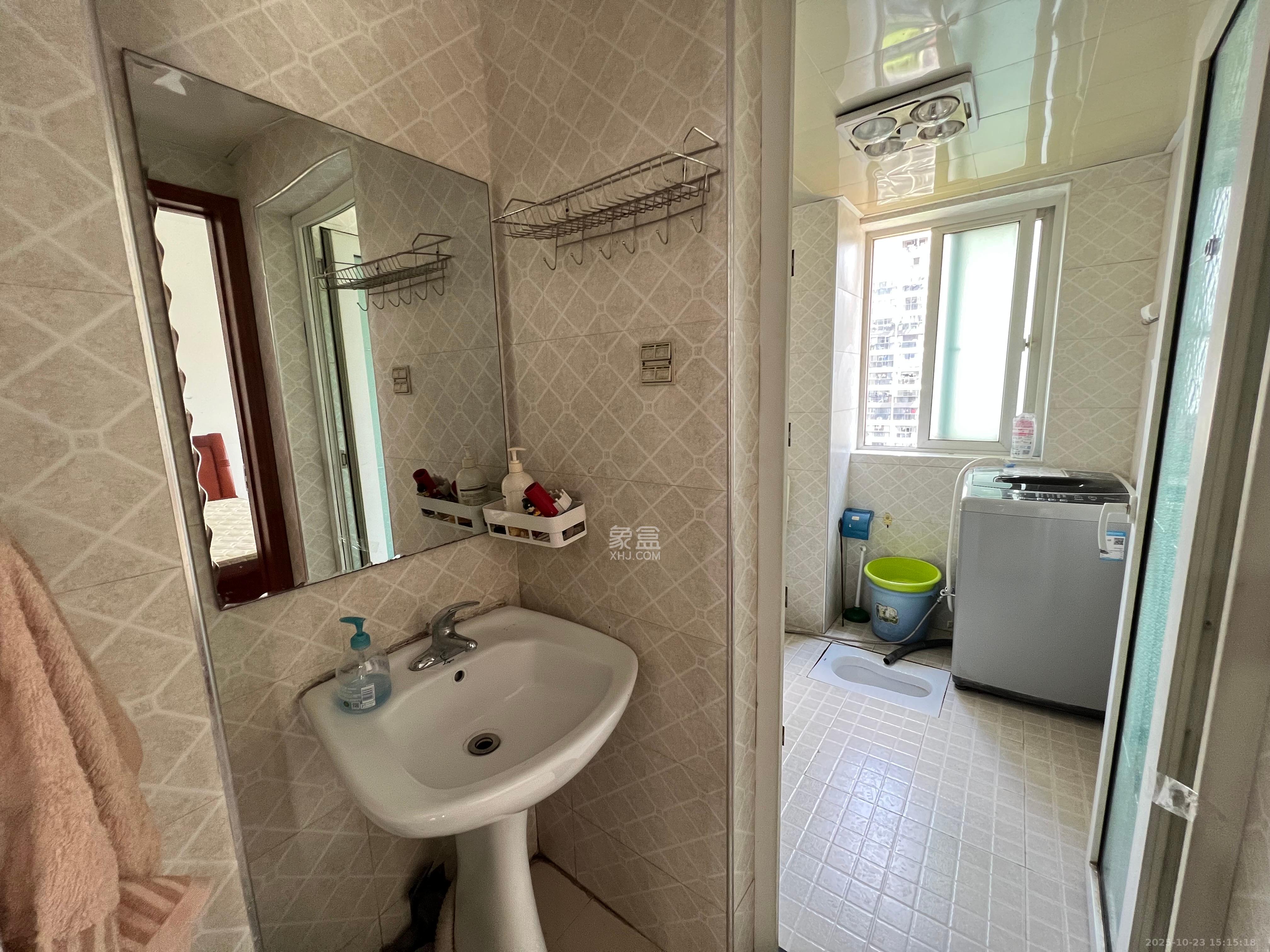 汇都公寓  4室1厅1卫    2400.0元/月室内图