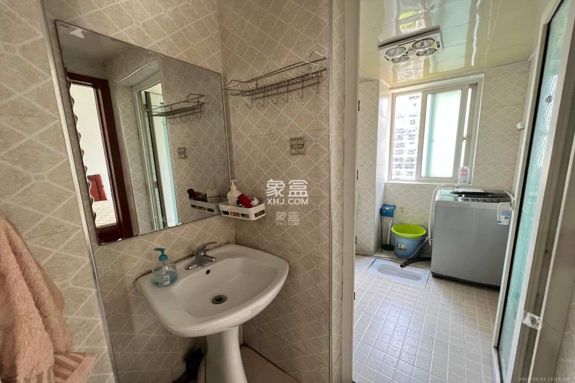 汇都公寓  4室1厅1卫    2400.0元/月 汇都公寓  4室1厅1卫    2400.0元/月室内图