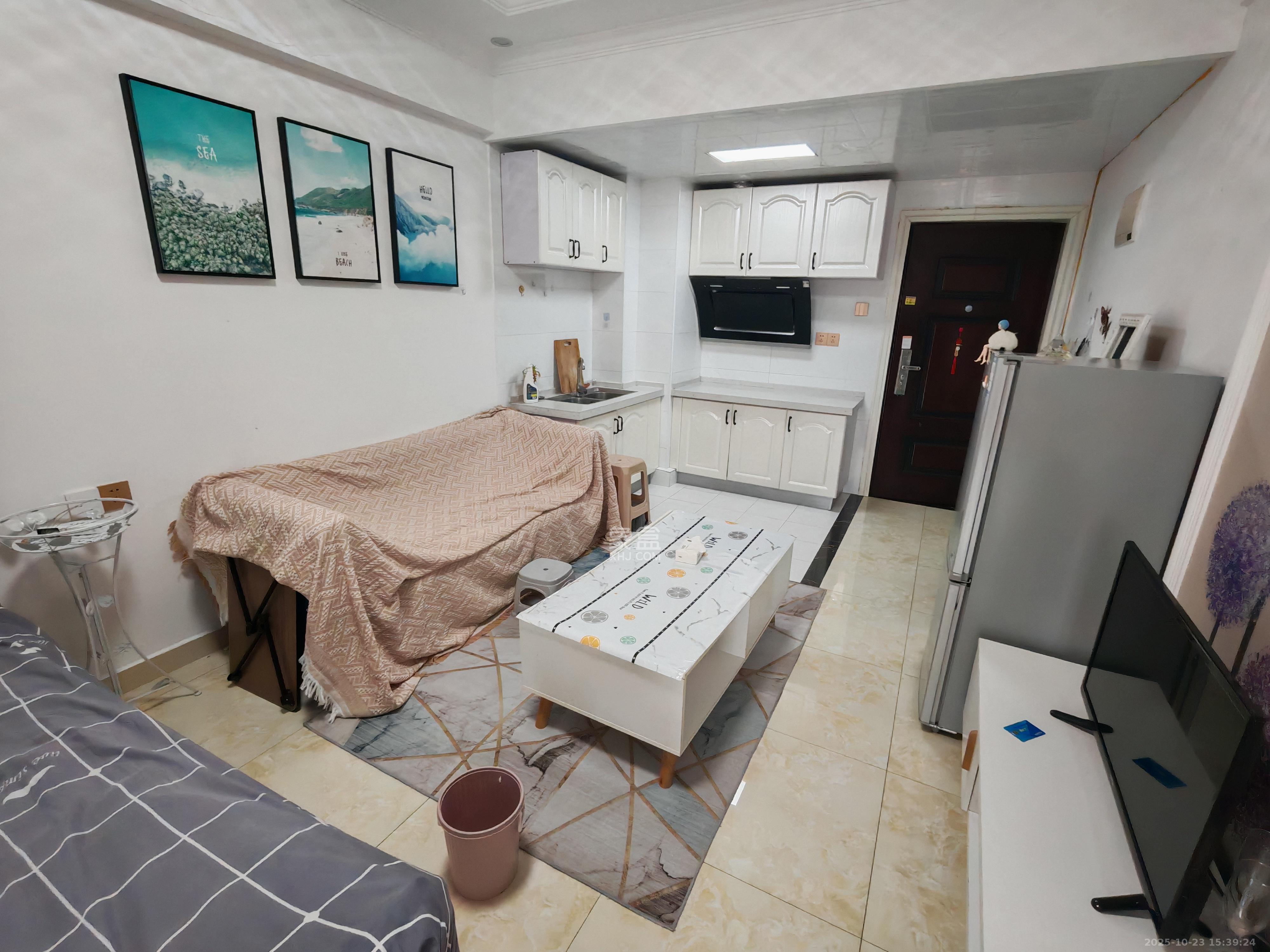 中建芙蓉嘉苑 1室1厅1卫 1300.0元/月 中建芙蓉嘉苑 1室1厅1卫 1300.0元/月室内图