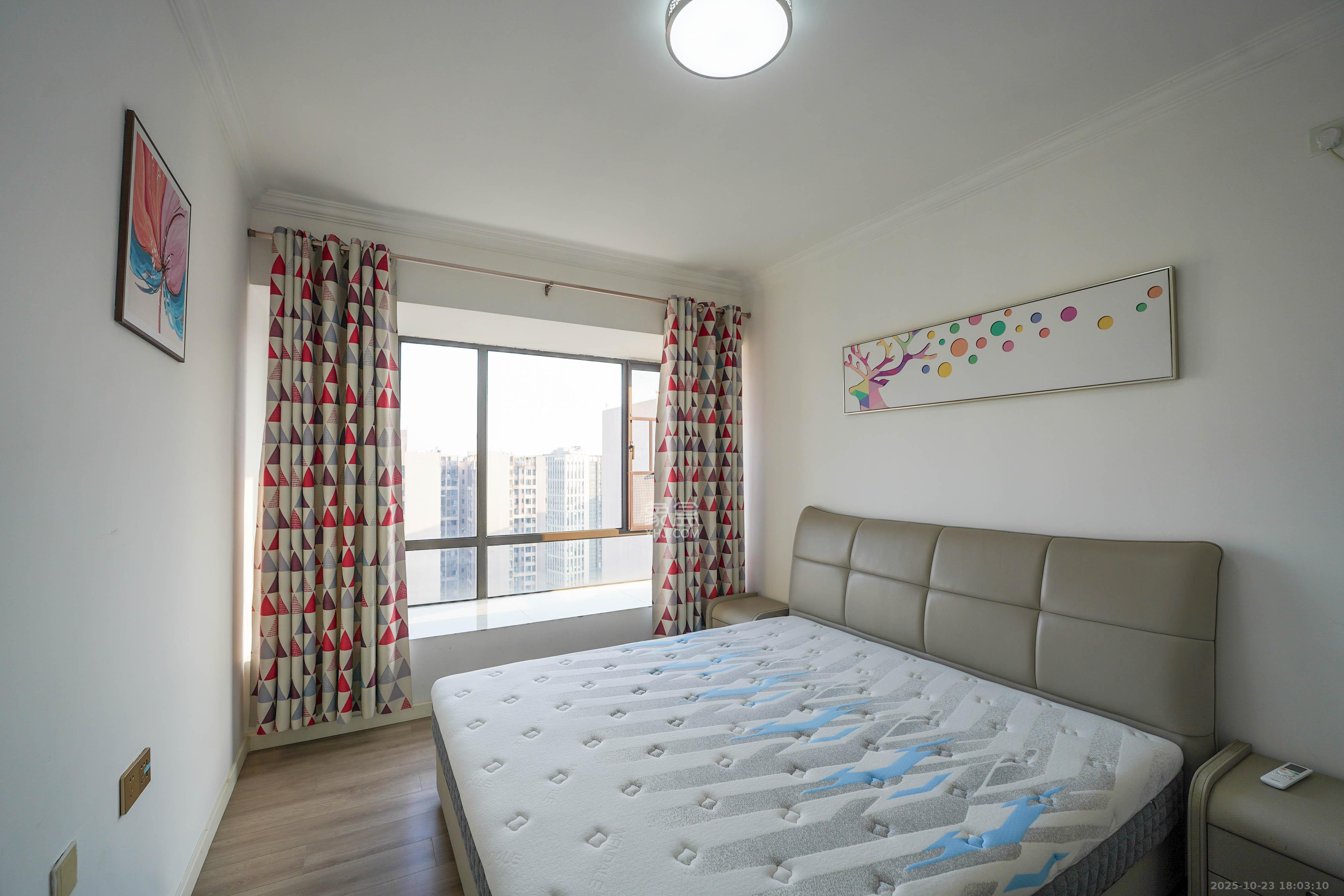 汇金城/嘉华城(二期、三期)  3室2厅2卫    120.0万 汇金城/嘉华城(二期、三期)  3室2厅2卫    120.0万卧室