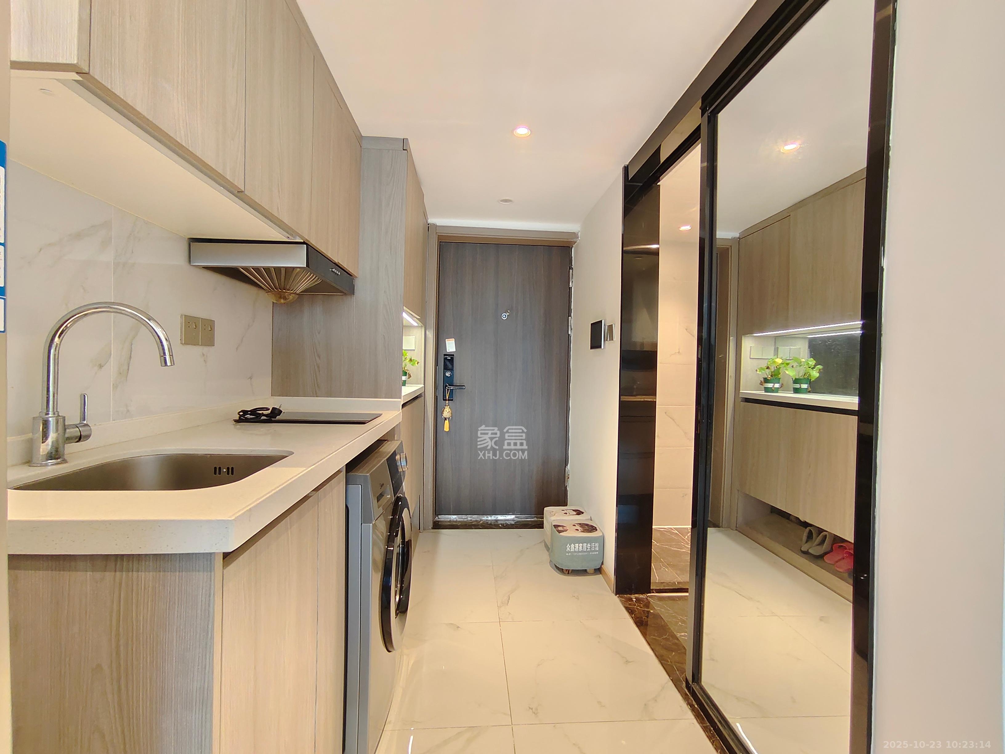 正荣梅溪紫阙台  2室1厅1卫    2200.0元/月室内图