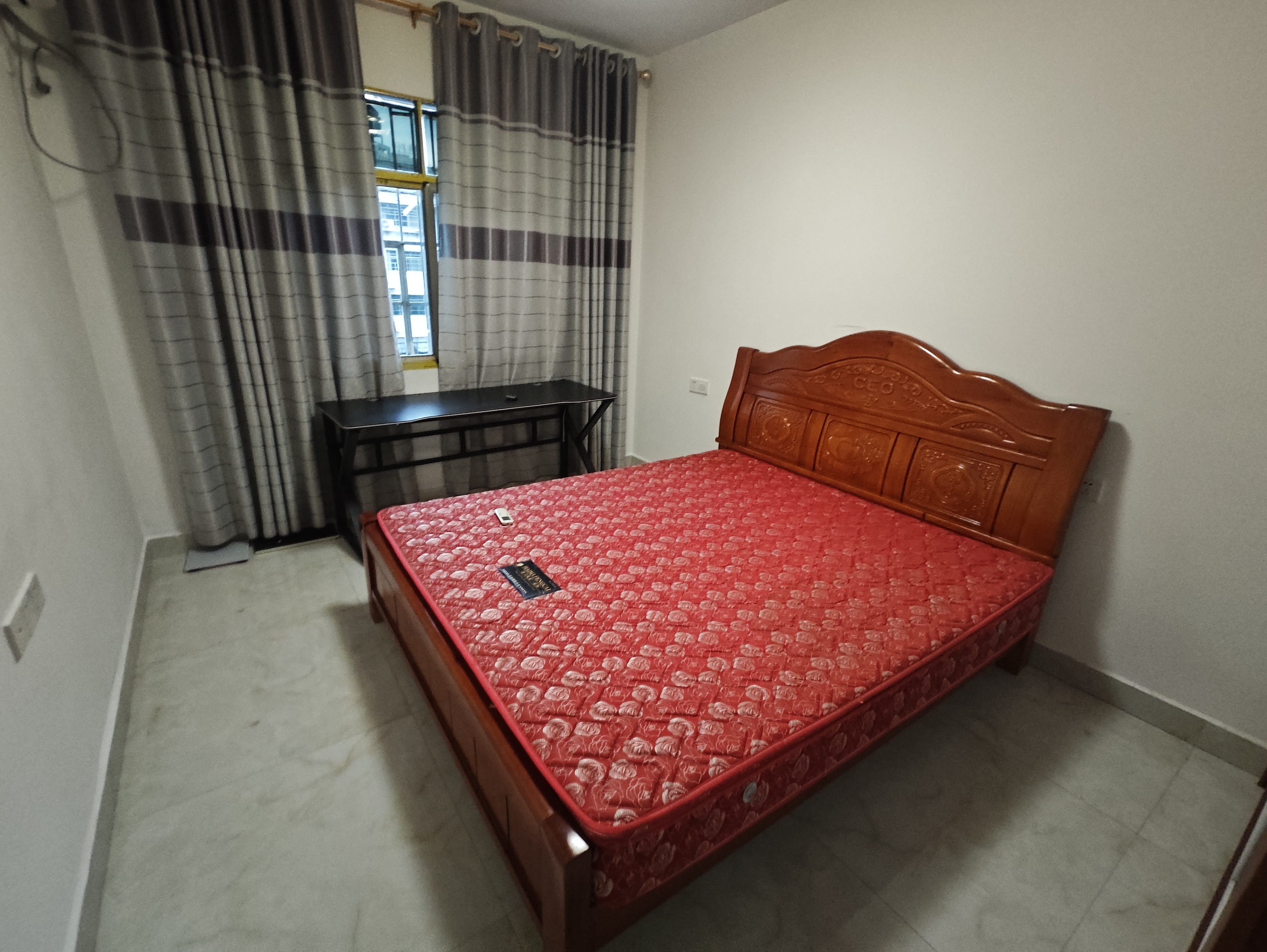 蒸水花苑  3室1厅1卫    1100.0元/月户型图