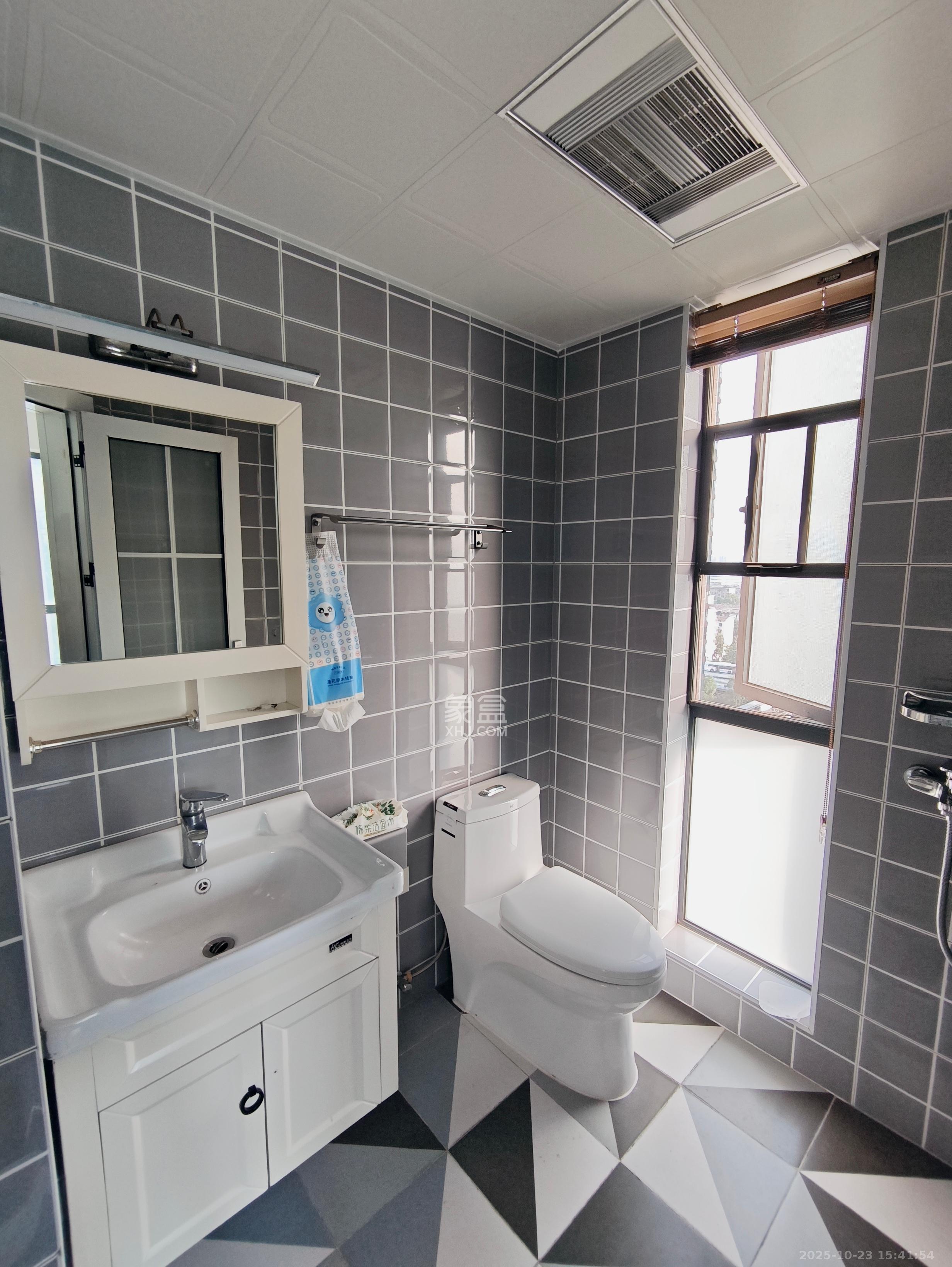 里约荟  3室1厅1卫    3400.0元/月室内图