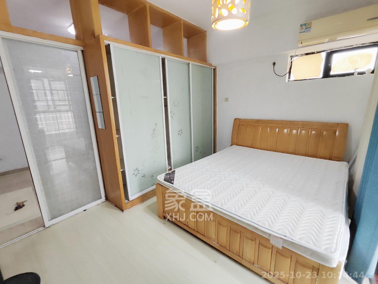 长大卧琥  1室1厅1卫    1500.0元/月室内图