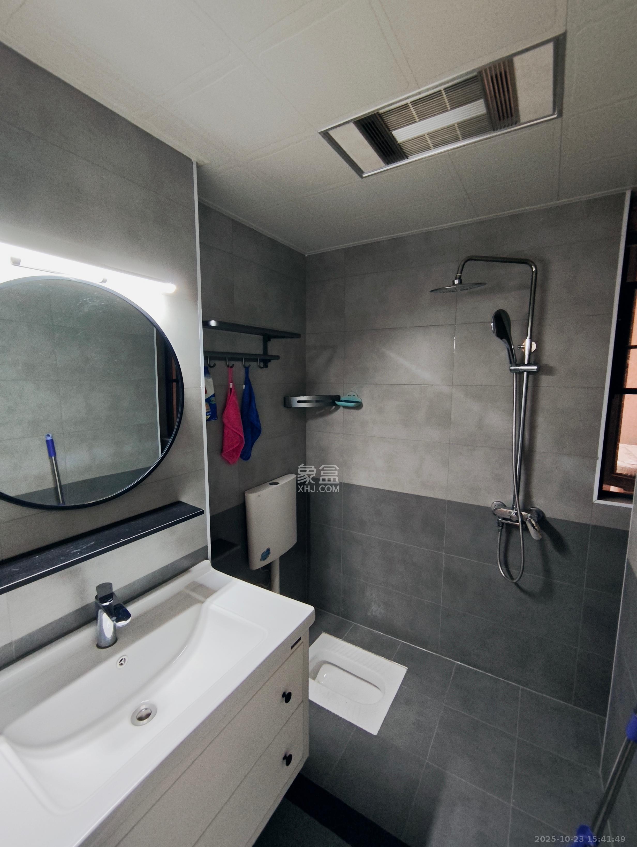 里约荟  3室1厅1卫    3400.0元/月室内图