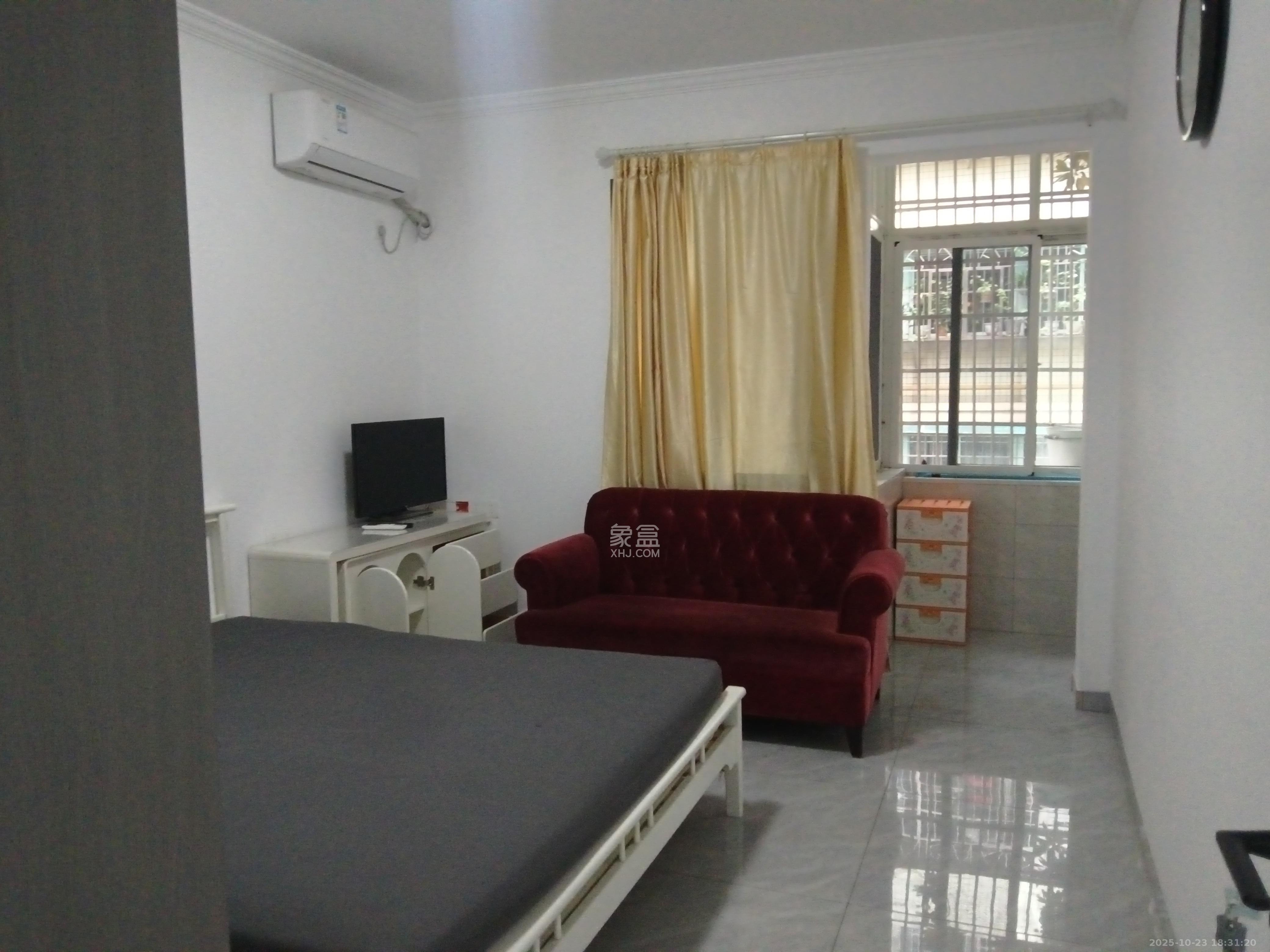 曾家湾小区  2室1厅1卫    1600.0元/月 曾家湾小区  2室1厅1卫    1600.0元/月