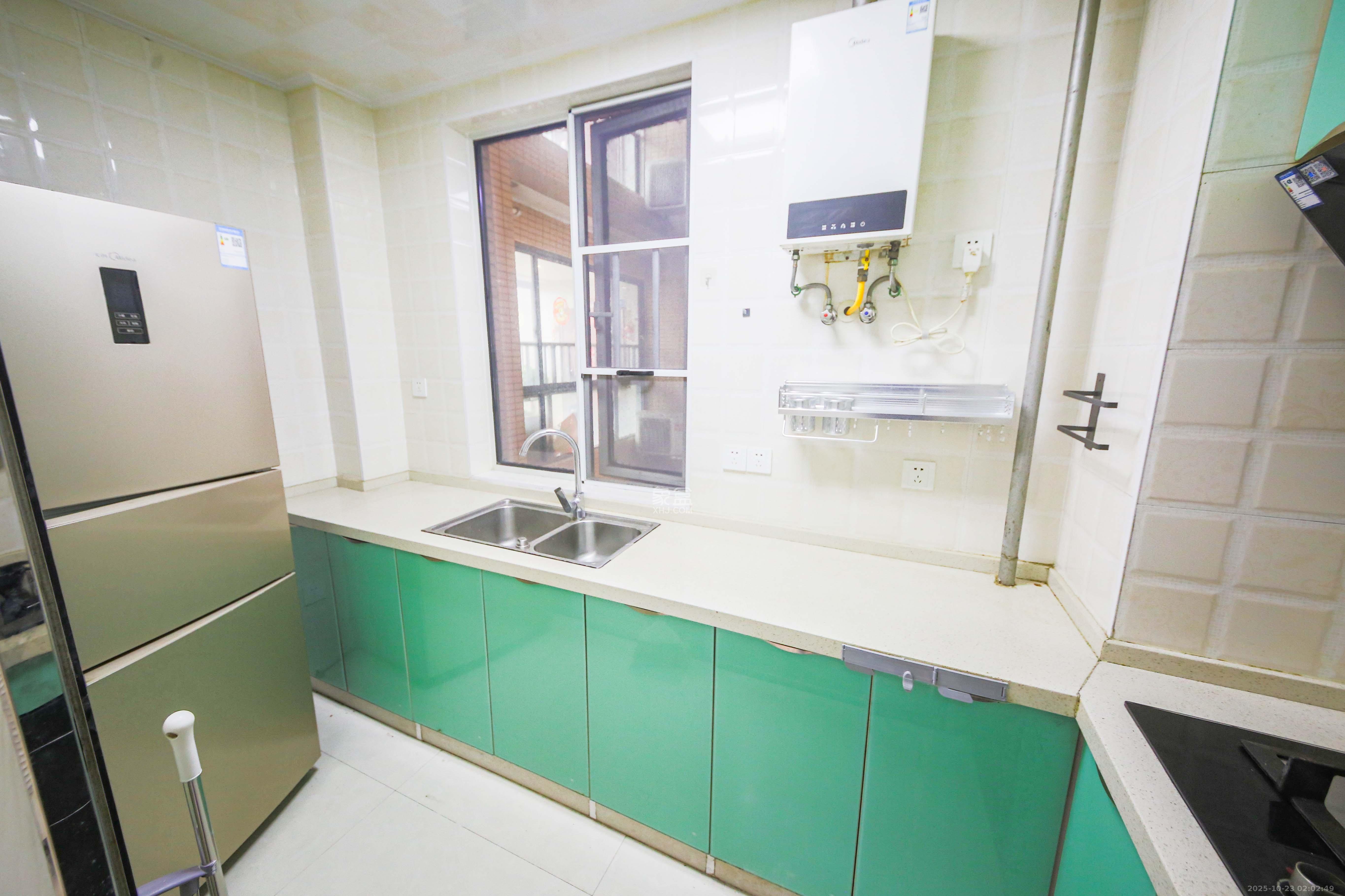 湘江雅颂居  3室2厅1卫    108.0万 湘江雅颂居  3室2厅1卫    108.0万厨房