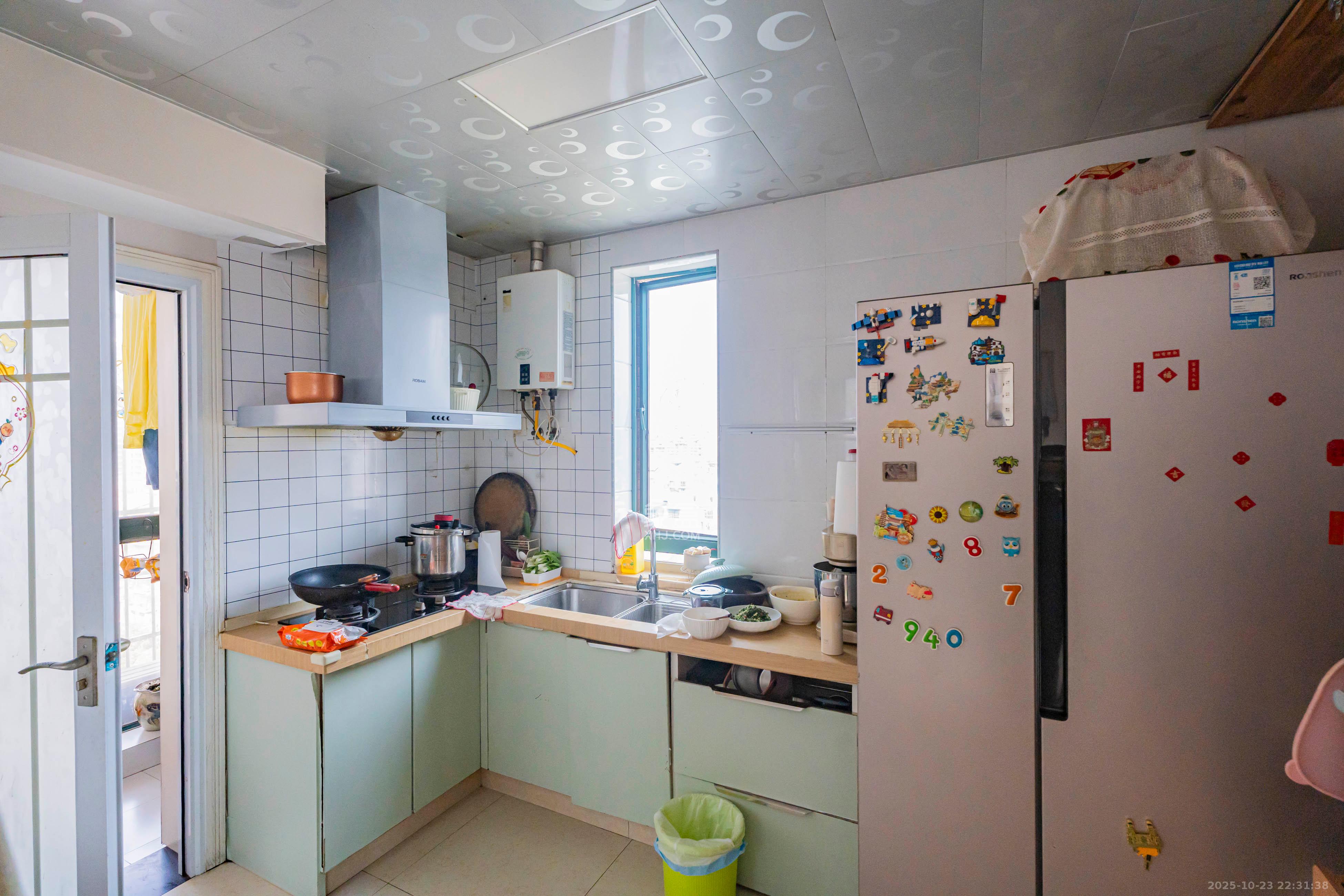 才子佳苑一期/二期  2室2厅1卫    57.0万 才子佳苑一期/二期  2室2厅1卫    57.0万厨房