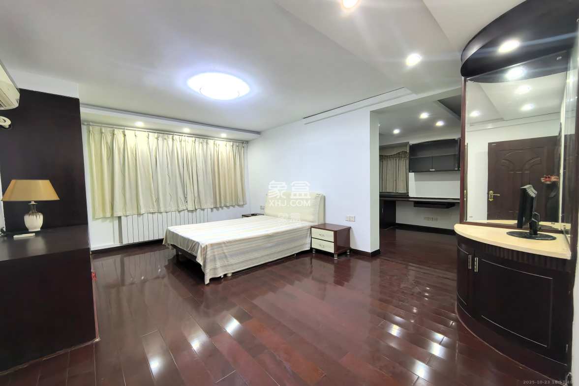 幸福里(幸福里一期) 4室2厅3卫 3500.0元/月 幸福里(幸福里一期) 4室2厅3卫 3500.0元/月室内图