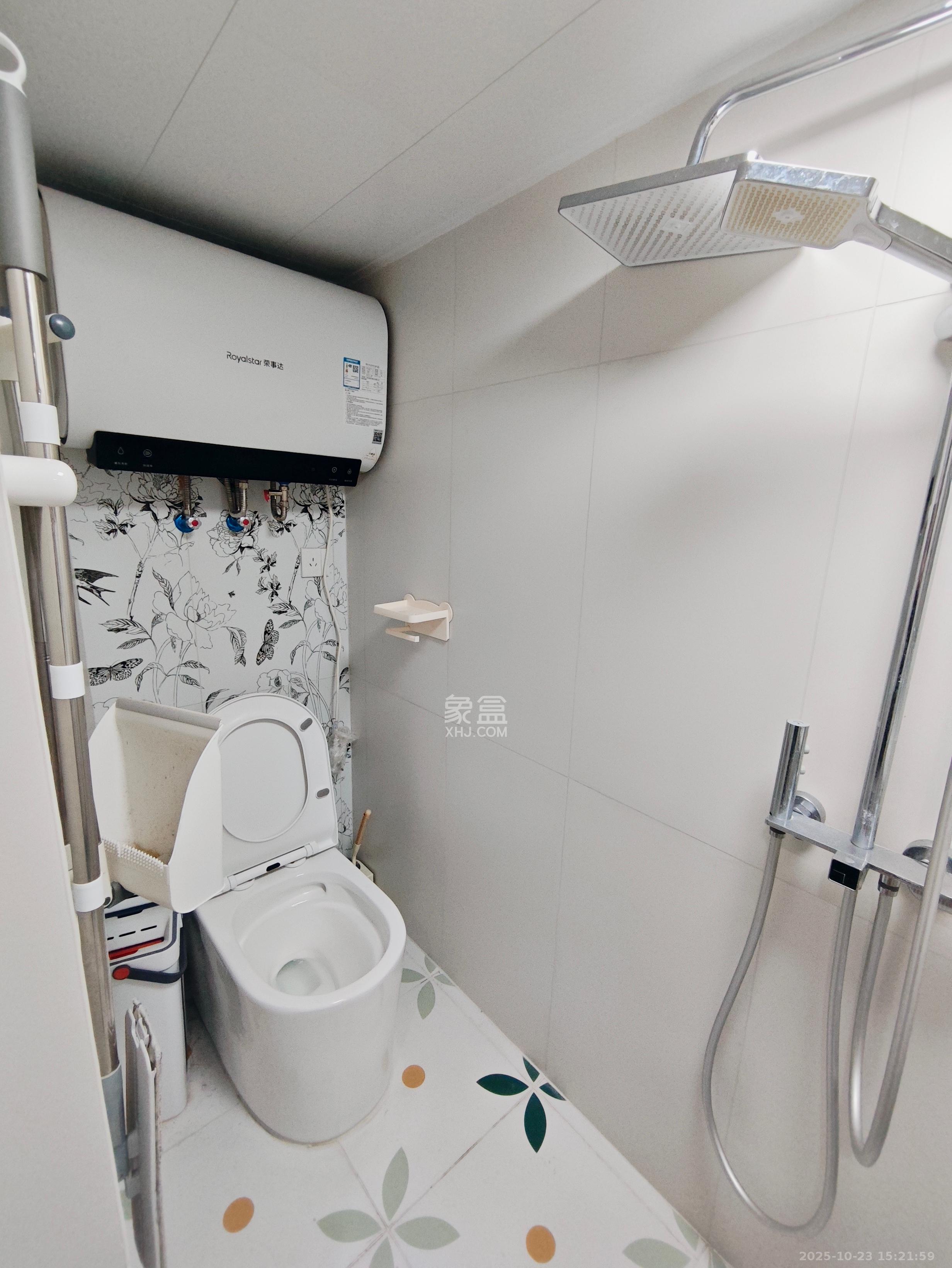 珠江花城好世界  1室1厅1卫    2100.0元/月室内图