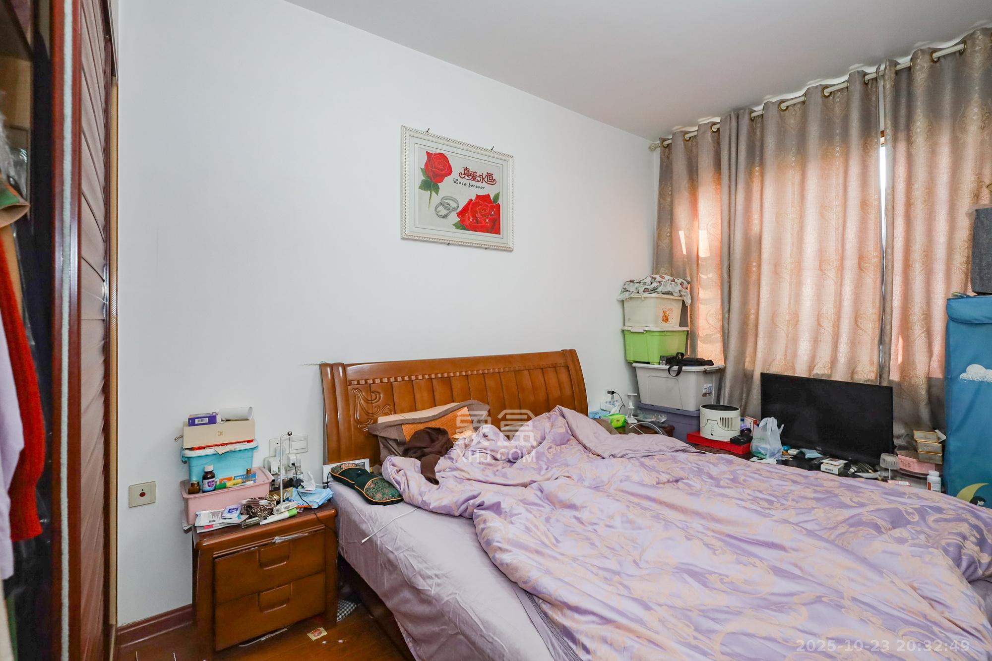 阳光丽城一期 3室2厅1卫 128.0万 阳光丽城一期 3室2厅1卫 128.0万卧室