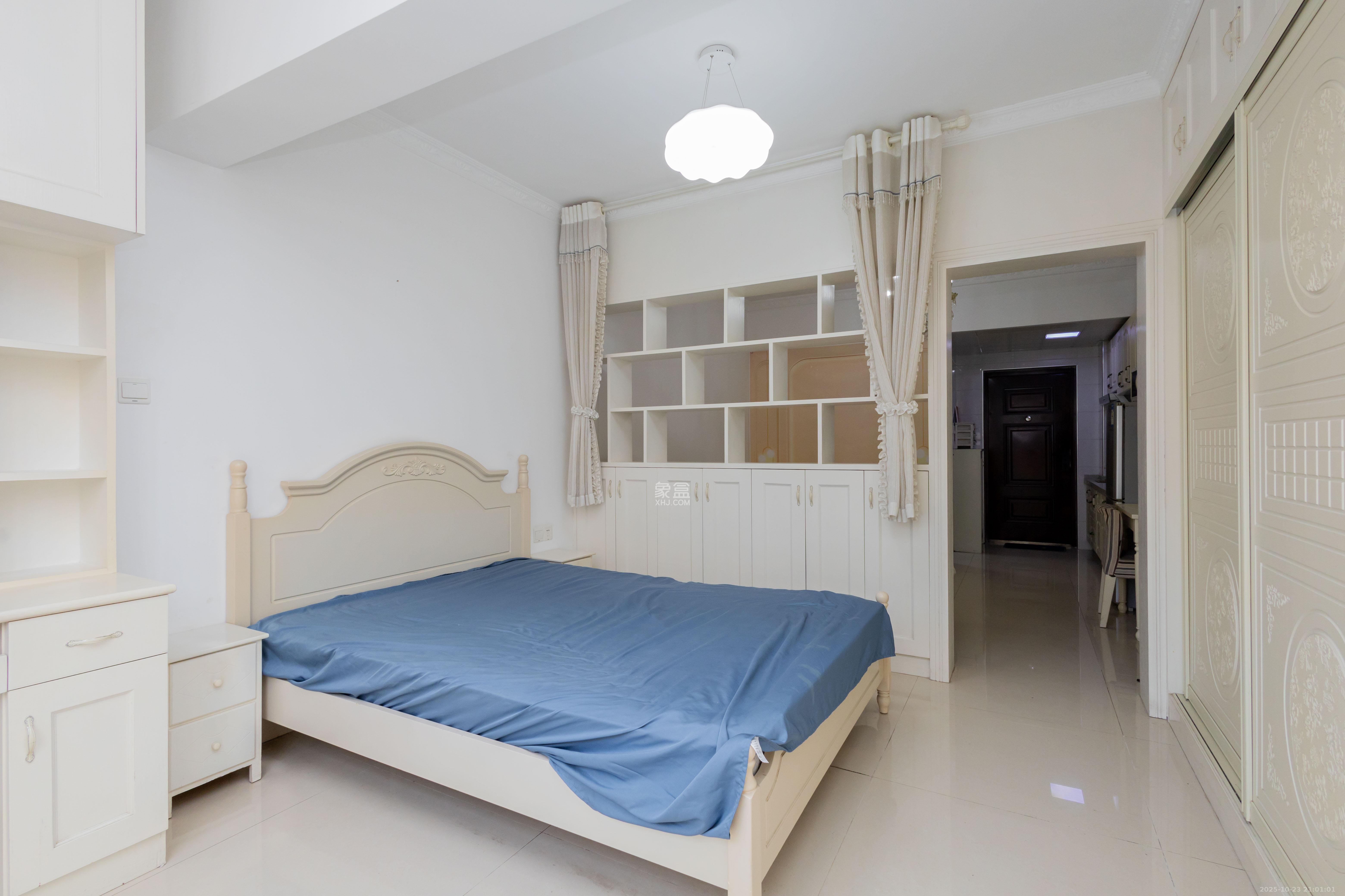 I尚国际（元泰大厦)  1室1厅1卫    23.0万客厅