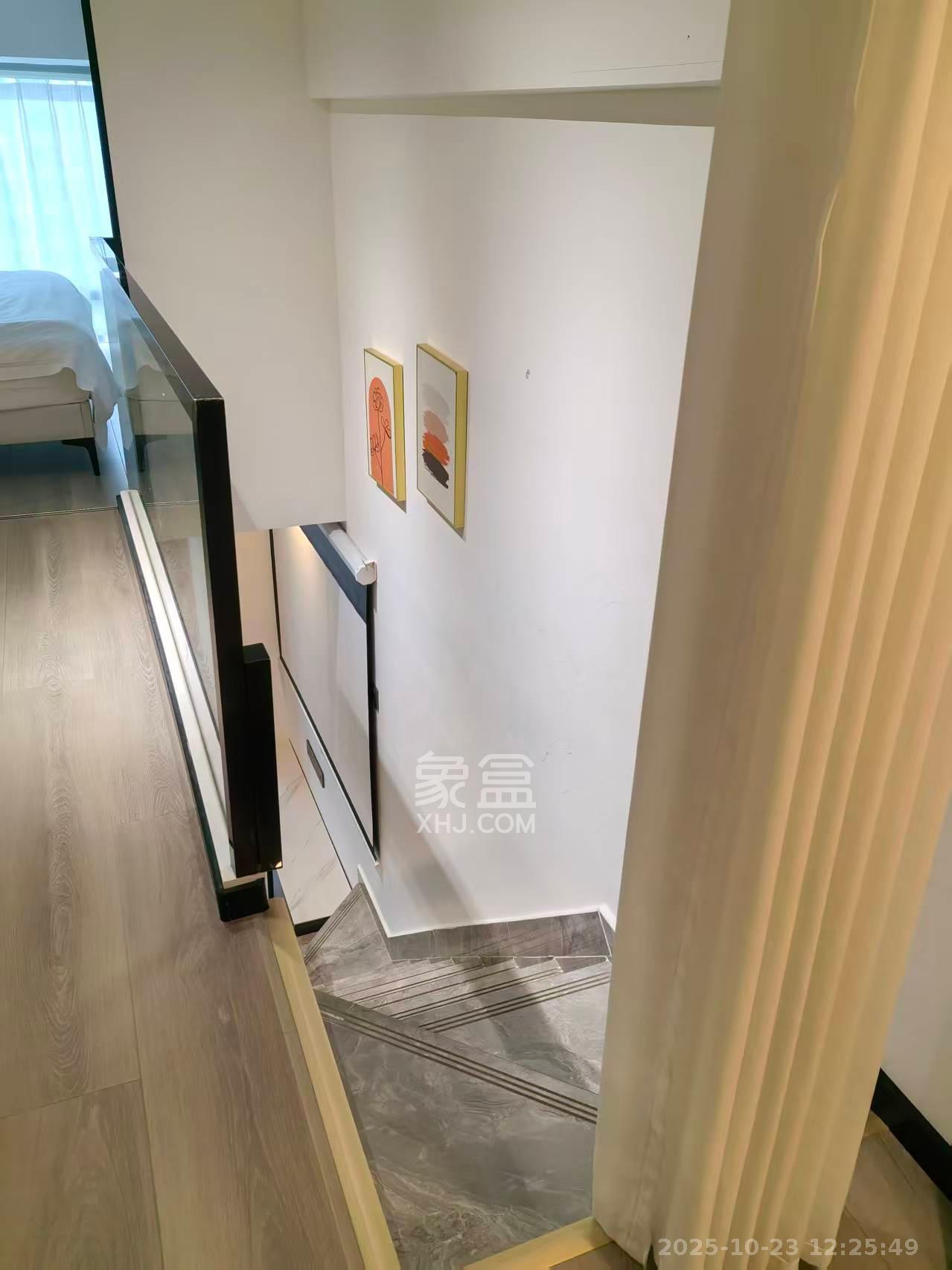 阳光城檀悦  2室1厅1卫    2600.0元/月室内图