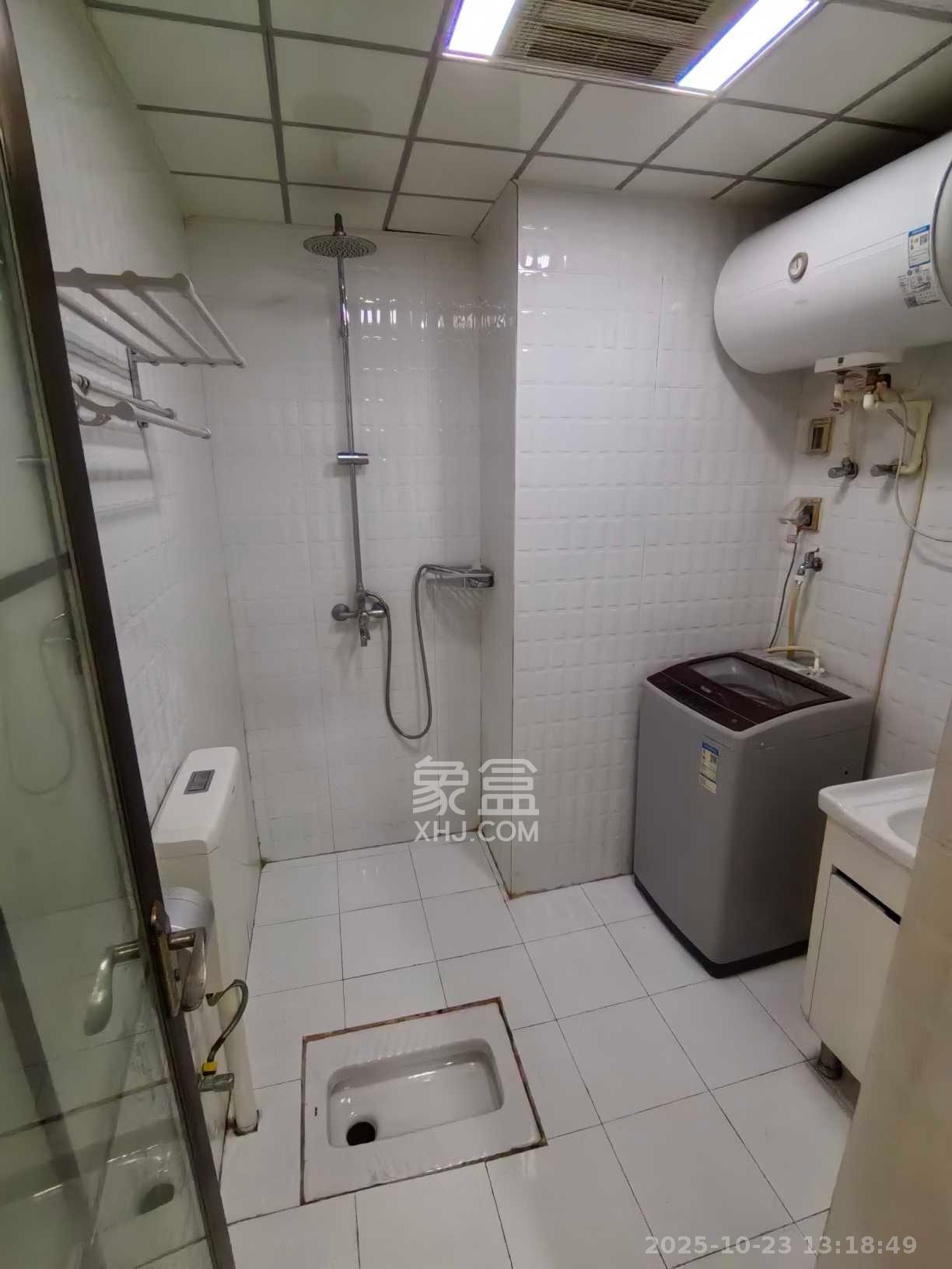 众东国际 1室1厅1卫 2000.0元/月 众东国际 1室1厅1卫 2000.0元/月室内图