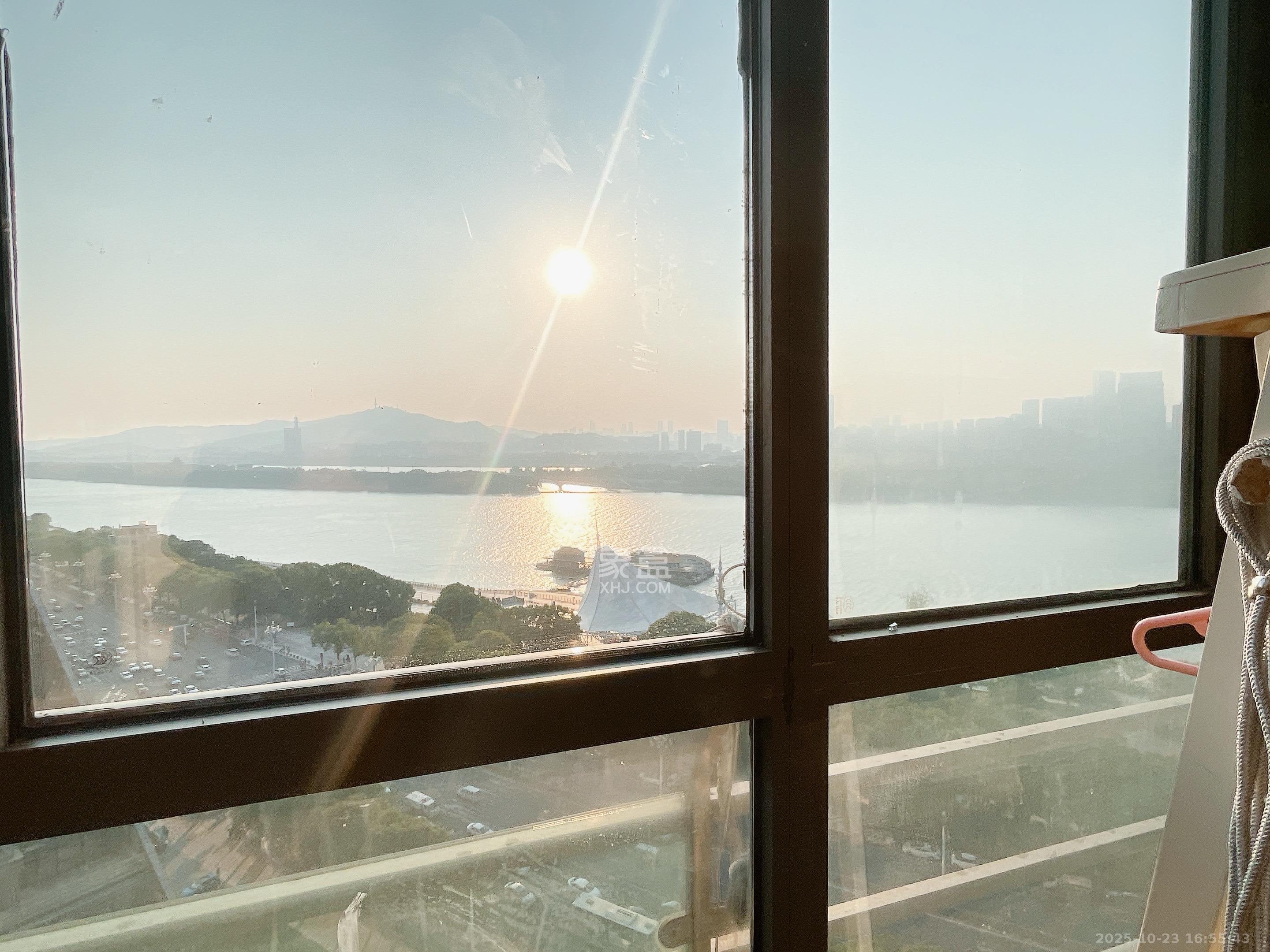 华盛新外滩 3室2厅2卫 5000.0元/月 华盛新外滩 3室2厅2卫 5000.0元/月室内图