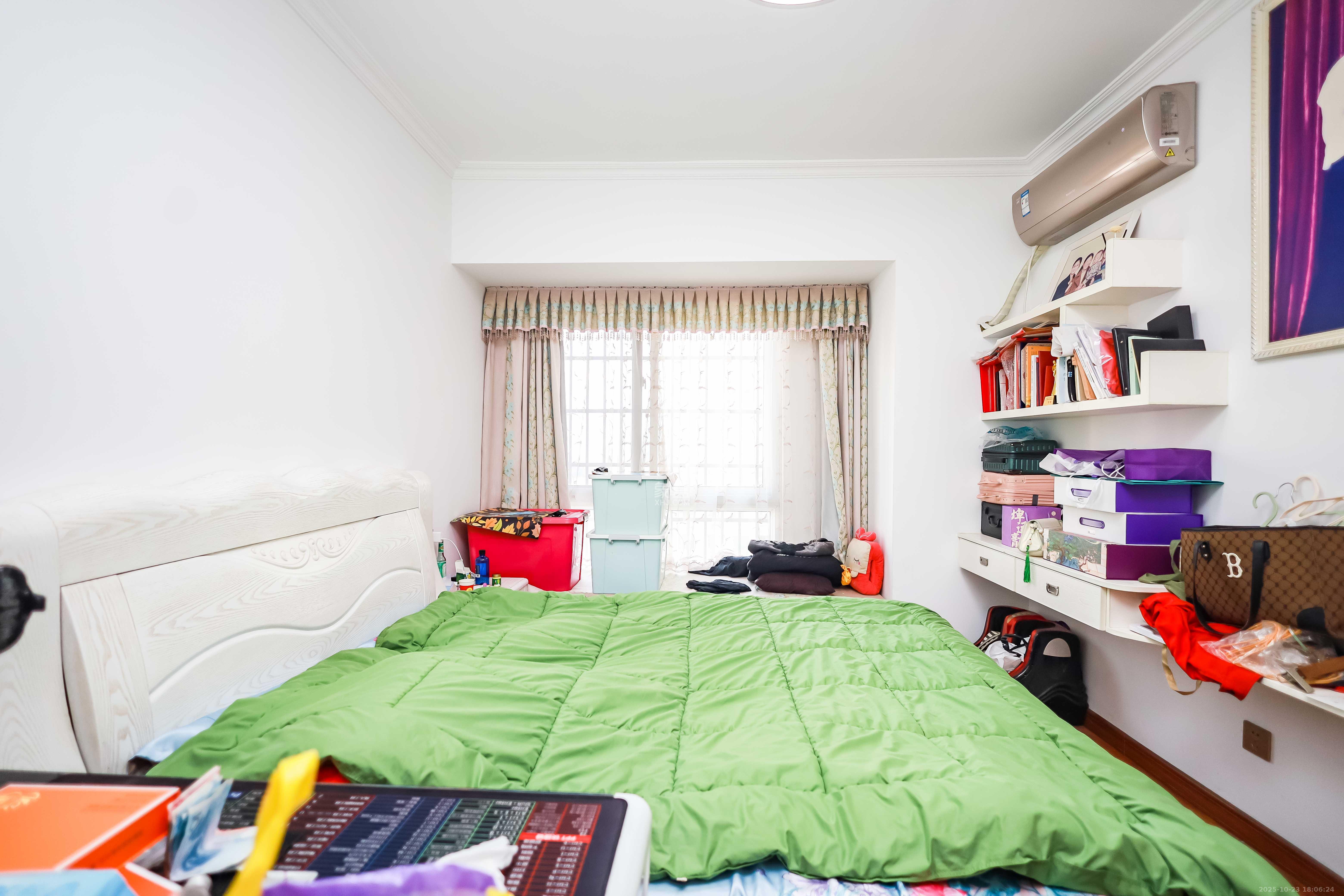 天麓尚层 1室0厅0卫 85.0万 天麓尚层 1室0厅0卫 85.0万卧室