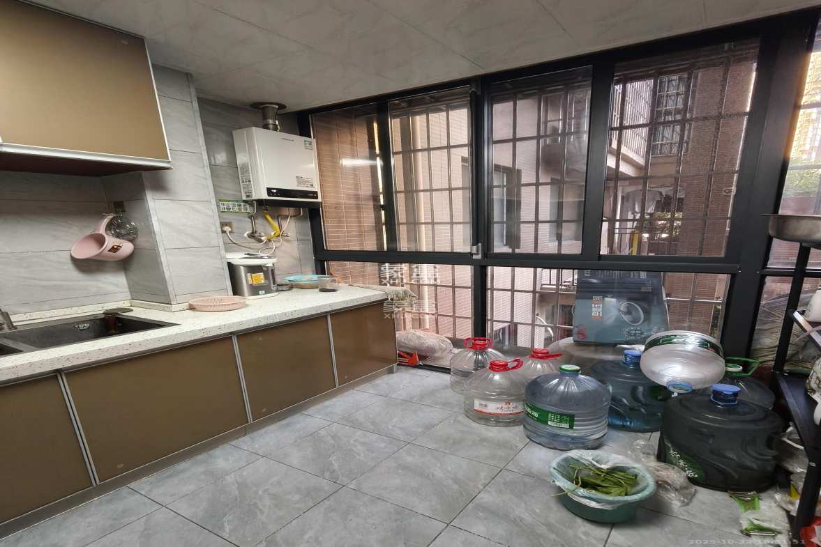 星城新宇川河苑 2室2厅1卫 1900.0元/月 星城新宇川河苑 2室2厅1卫 1900.0元/月室内图