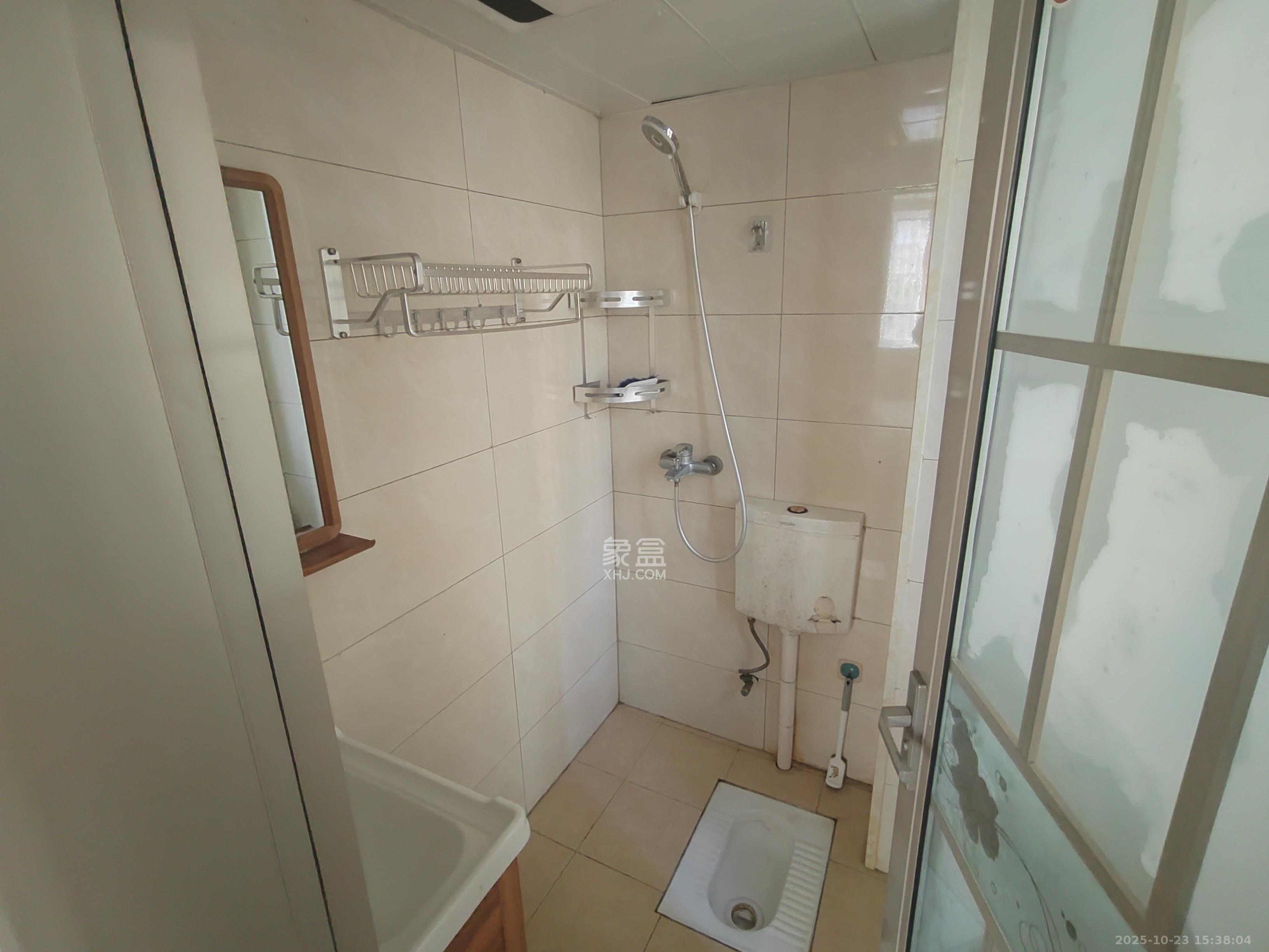 和康园小区  1室1厅0卫    1280.0元/月 和康园小区  1室1厅0卫    1280.0元/月室内图