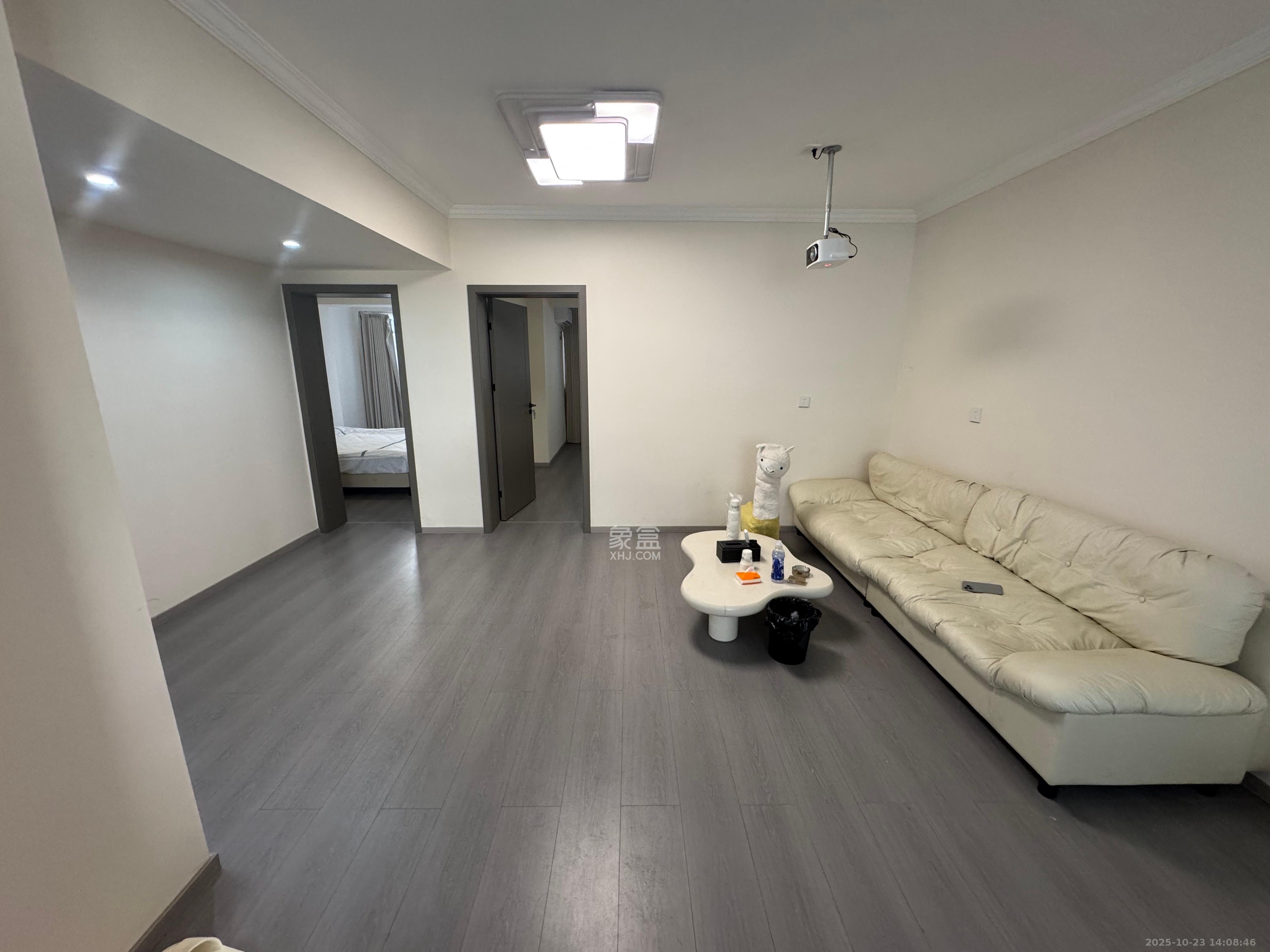 新世界百货（湖南供销大厦）  3室2厅2卫    4500.0元/月室内图