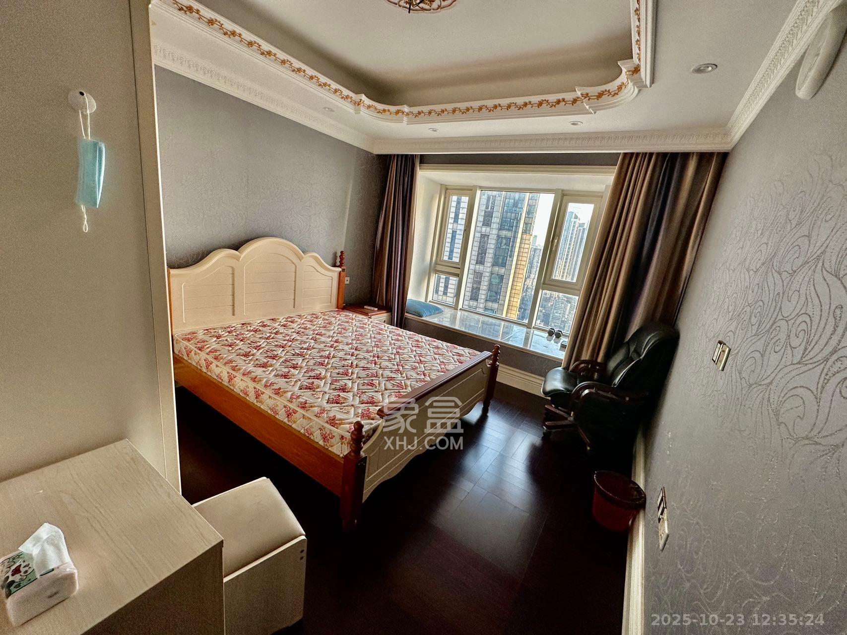 万达公馆  4室2厅4卫    8000.0元/月室内图