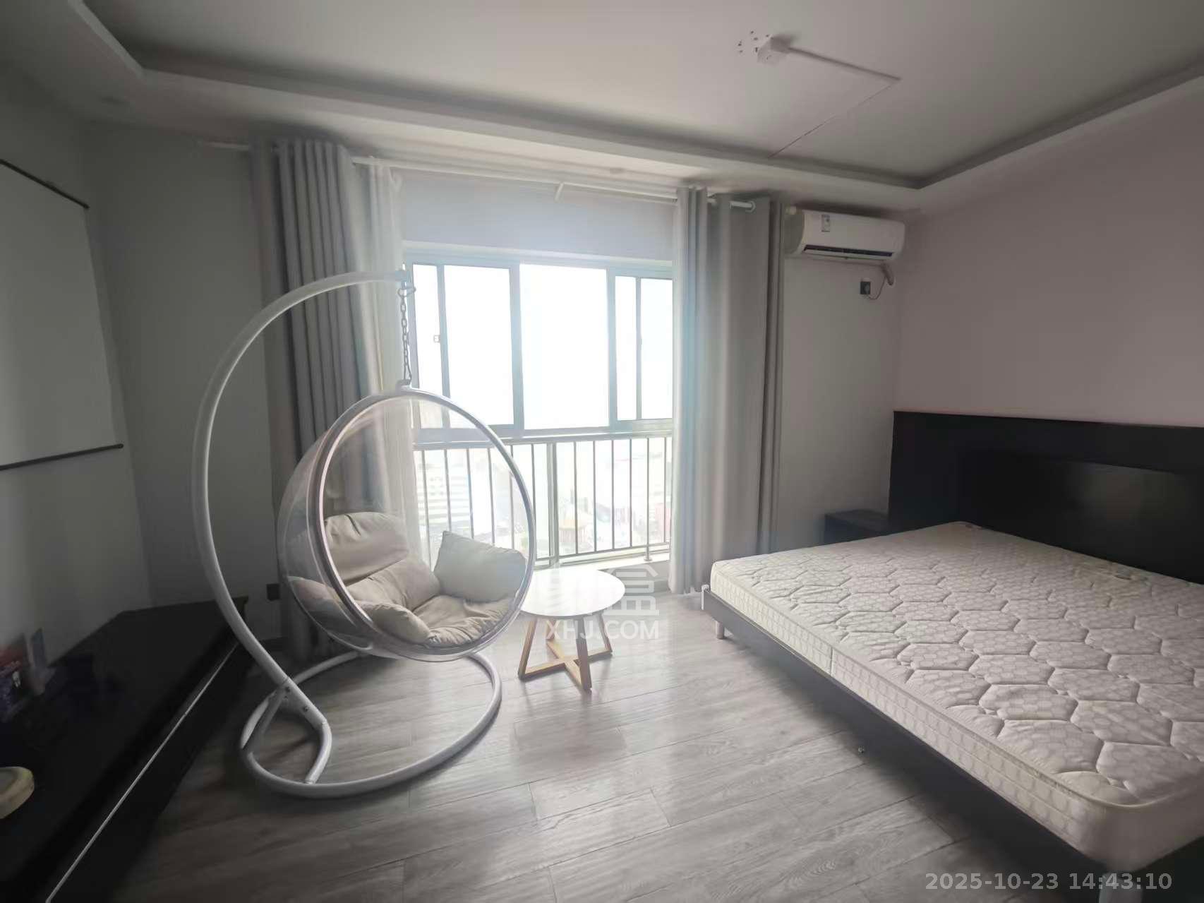 五一新干线  1室1厅1卫    1800.0元/月室内图