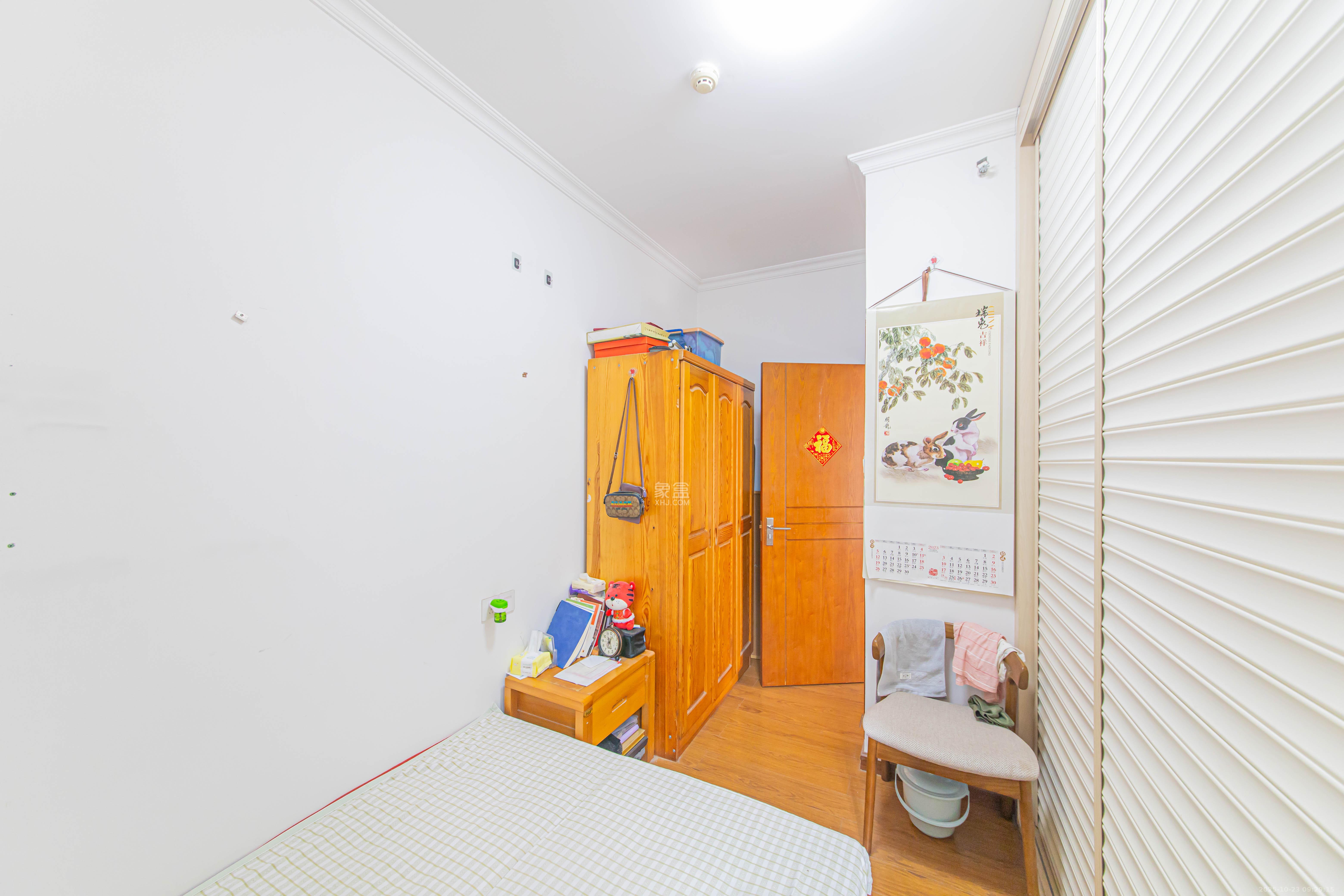 中信凯旋蓝岸（中信新城三期）  3室2厅1卫    48.0万卧室