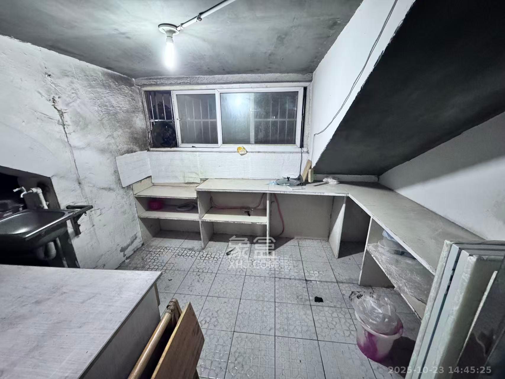 金信阳光在线 2室2厅1卫 800.0元/月 金信阳光在线 2室2厅1卫 800.0元/月室内图