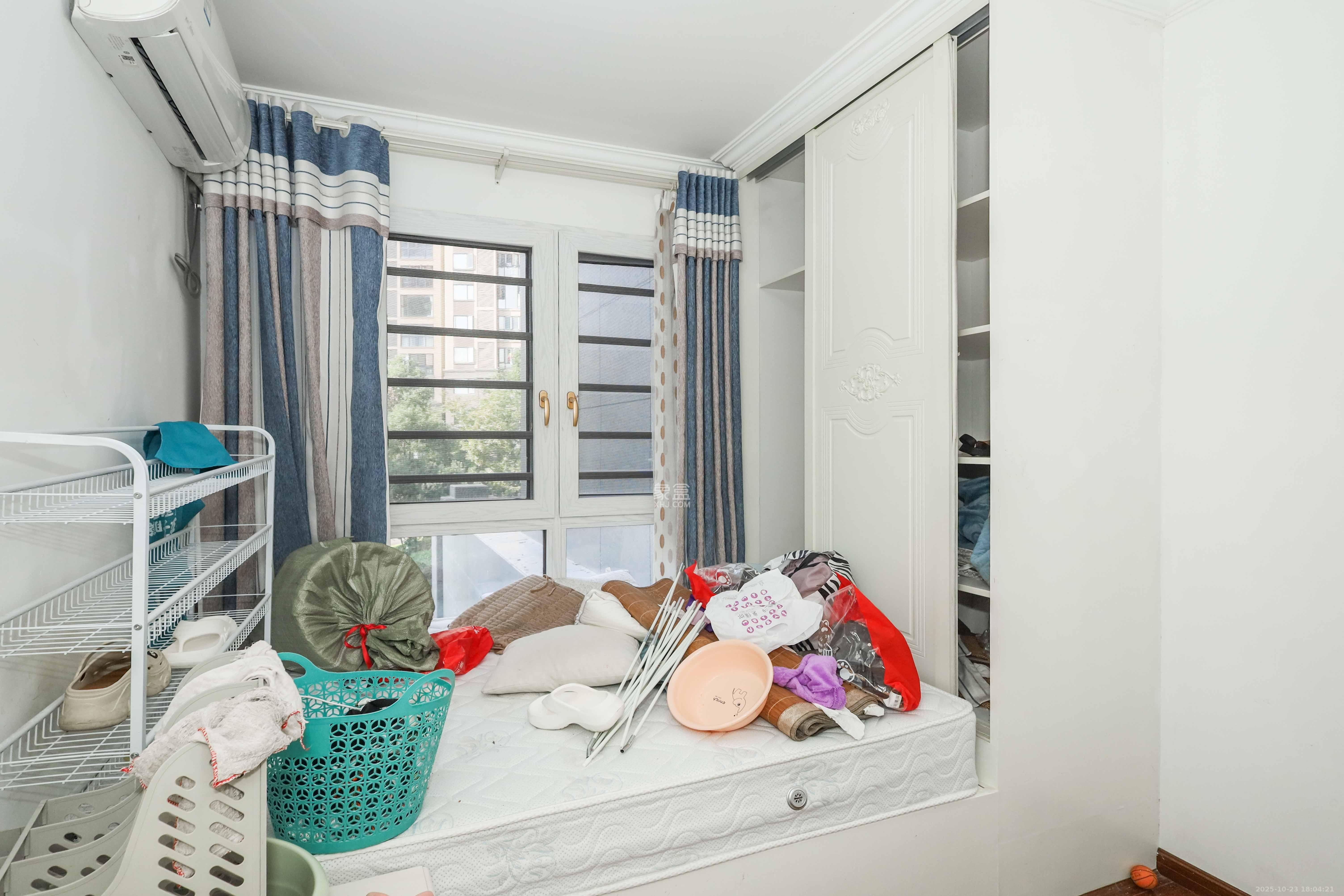 梅溪鑫苑名家  3室2厅2卫    109.0万 梅溪鑫苑名家  3室2厅2卫    109.0万卧室