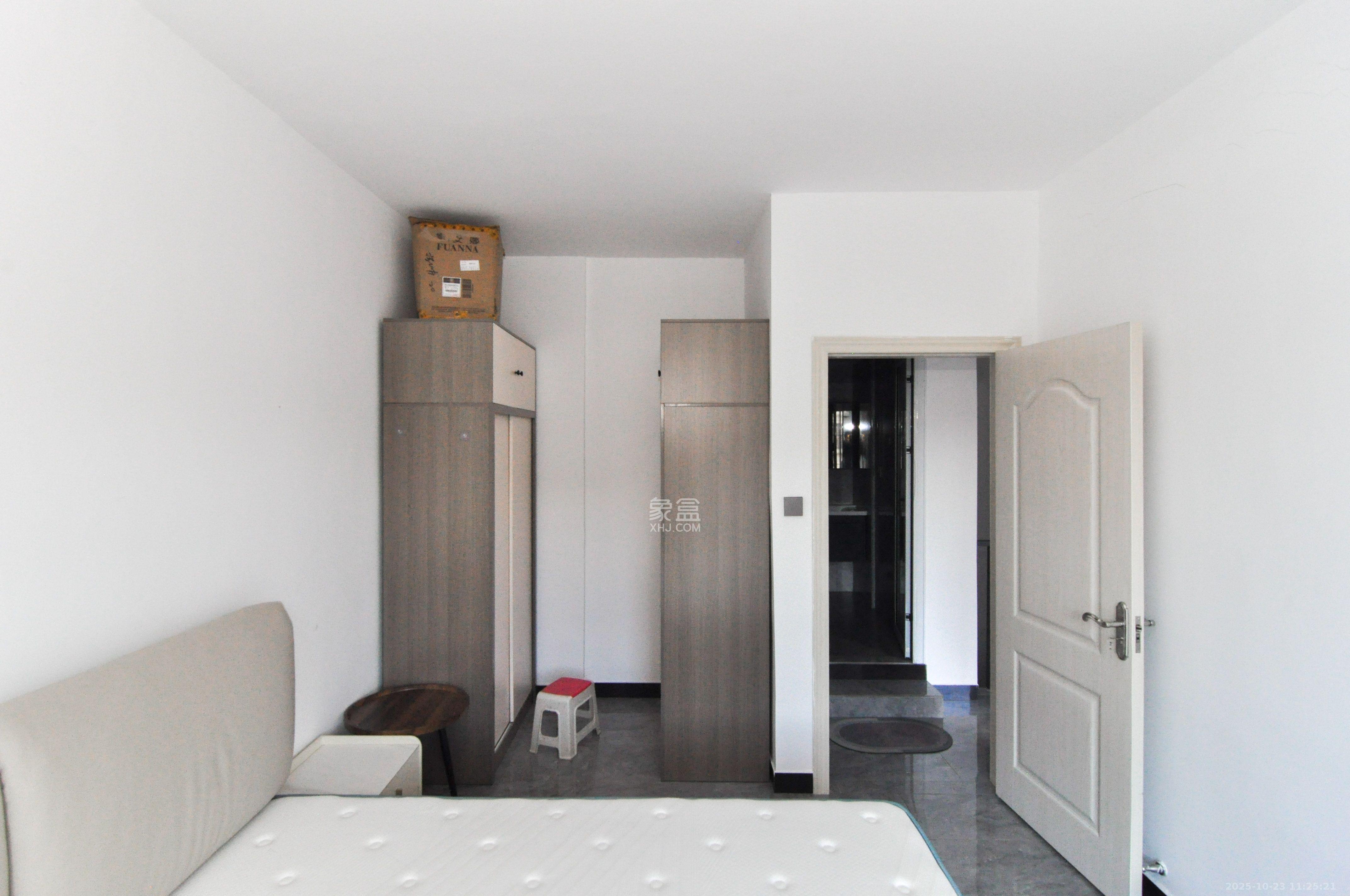 梅溪正荣府  2室1厅1卫    2200.0元/月室内图