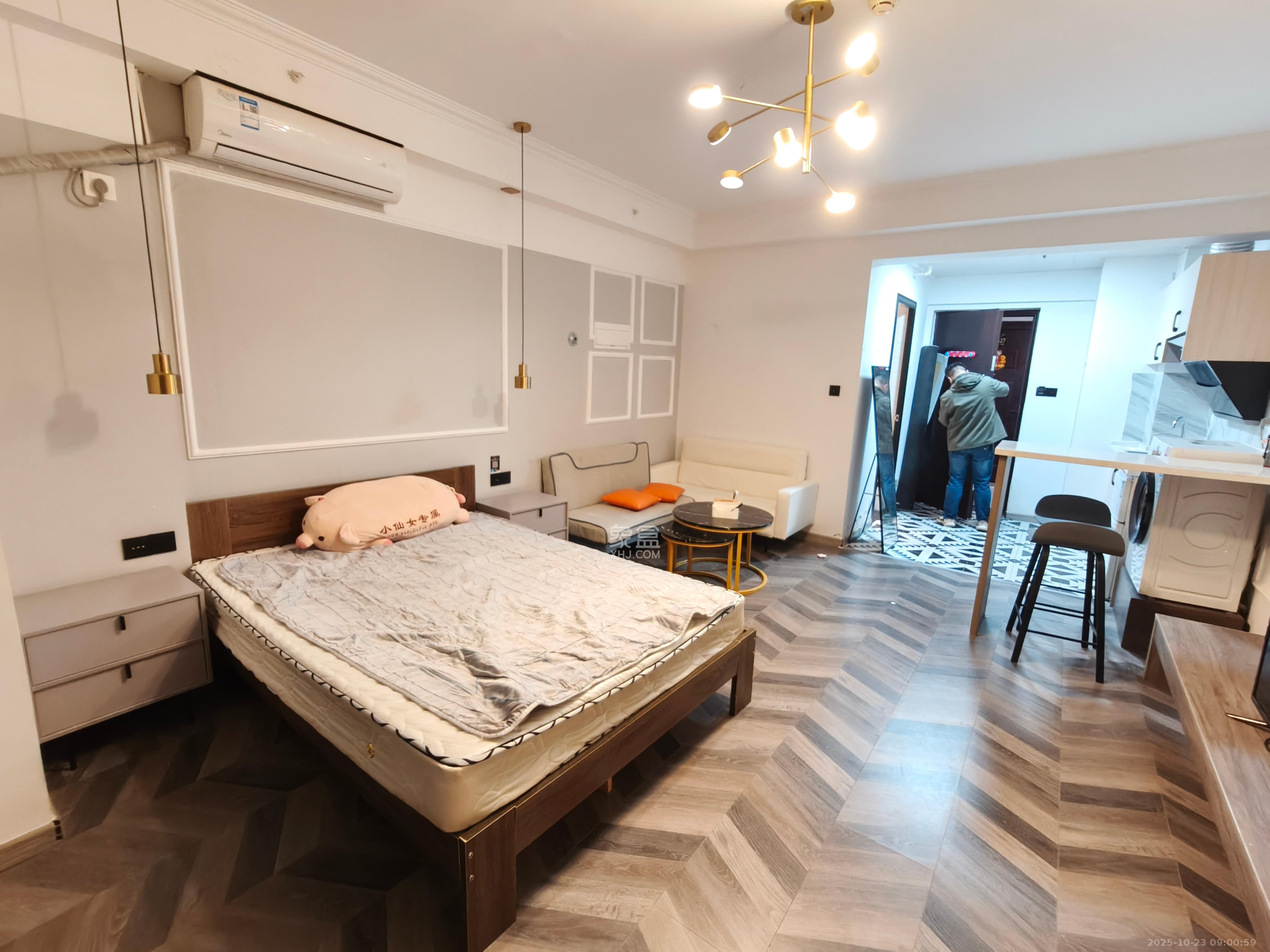 金科时代中心 1室1厅1卫 1250.0元/月 金科时代中心 1室1厅1卫 1250.0元/月室内图