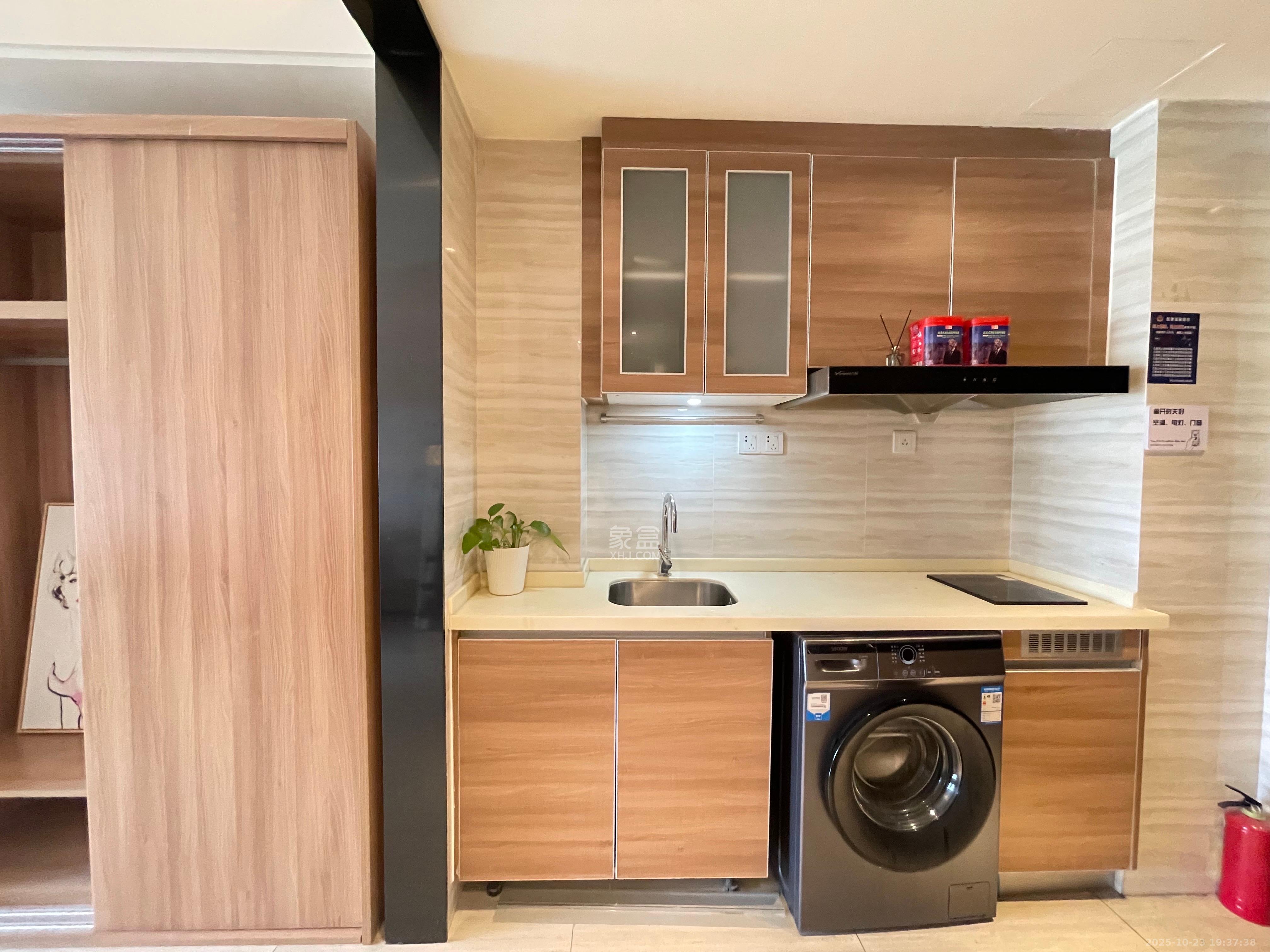 恒大国际广场  1室1厅1卫    1400.0元/月室内图