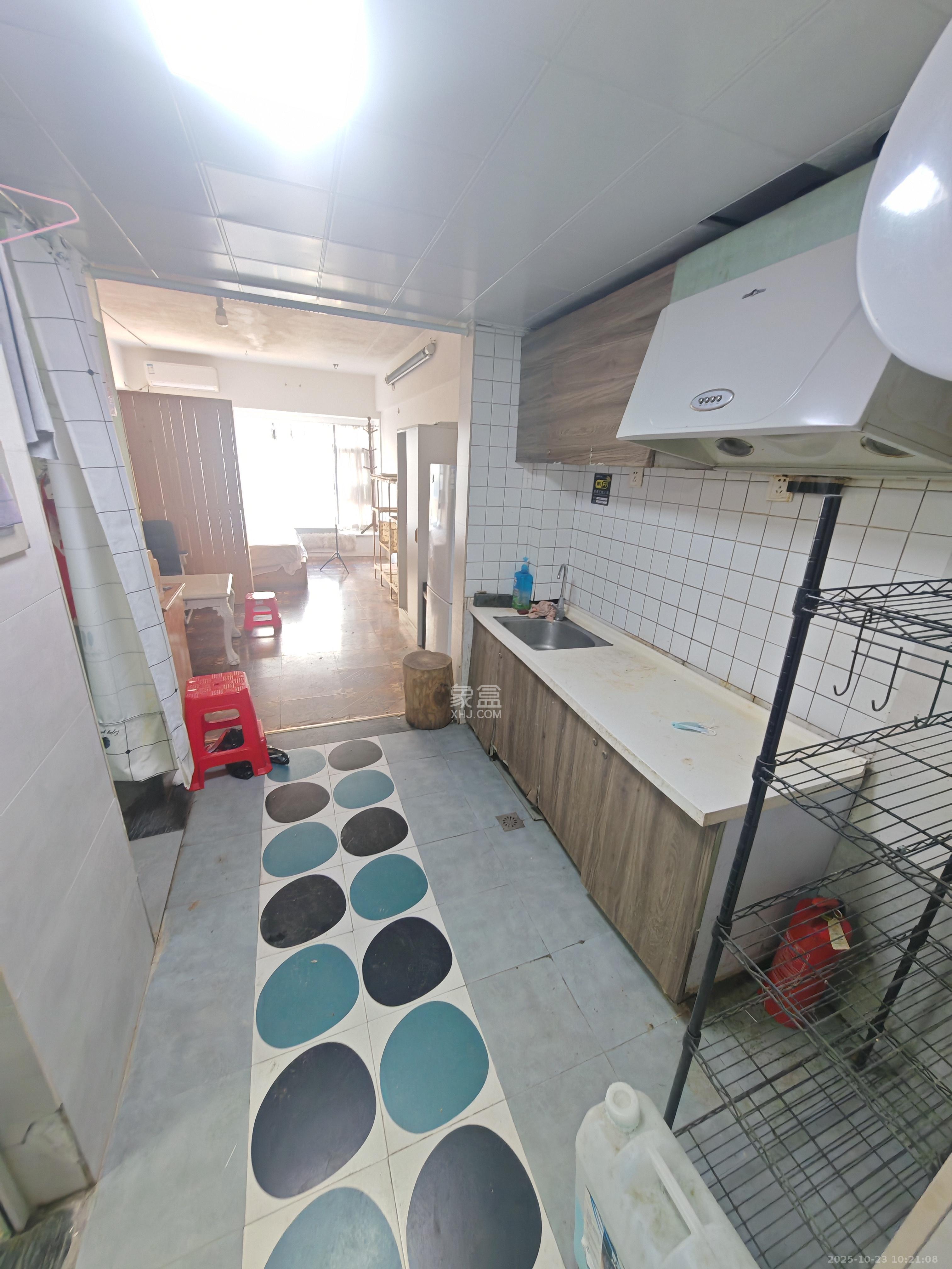 蚂蚁工房  1室1厅1卫    2000.0元/月室内图