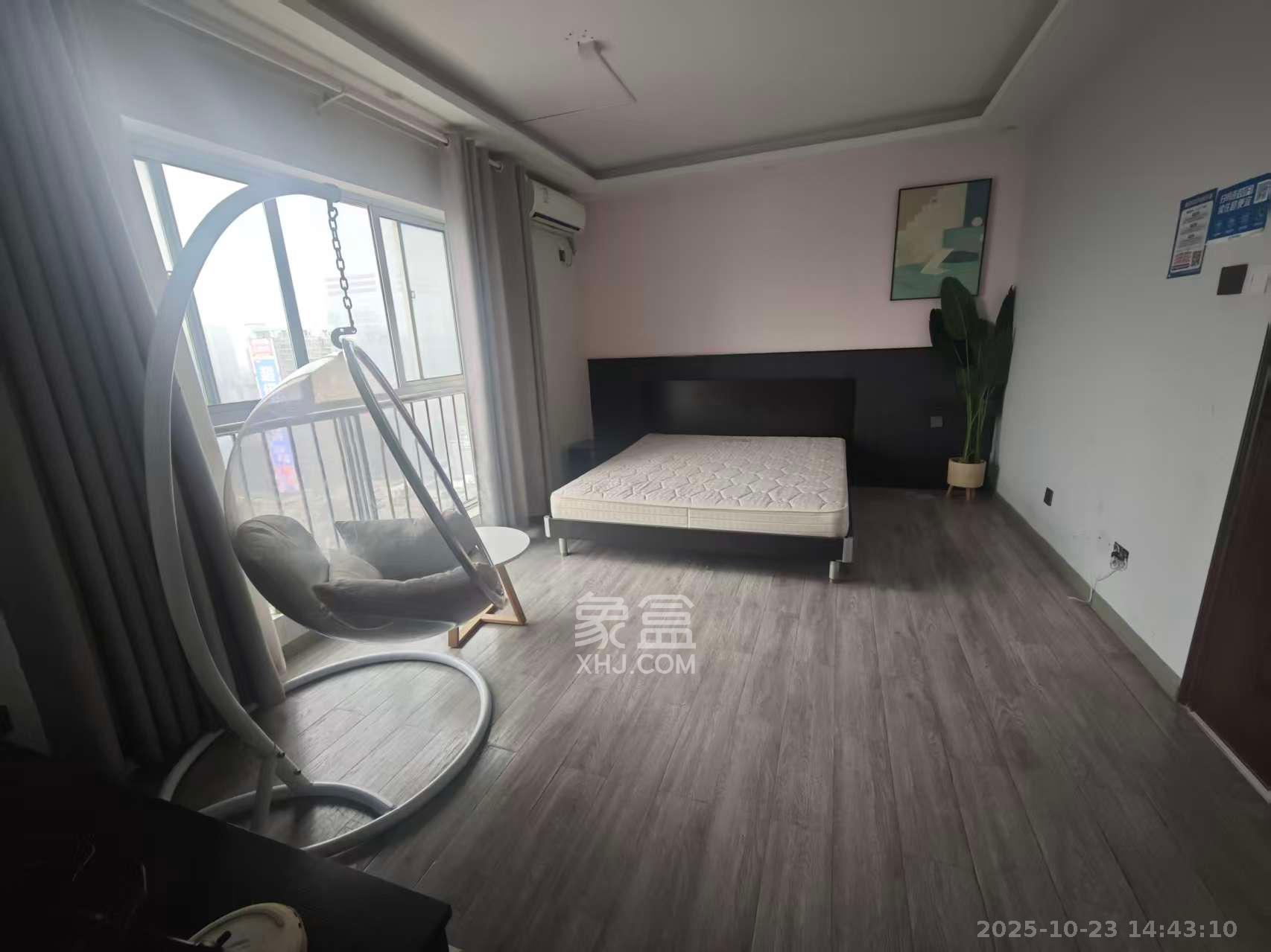 五一新干线  1室1厅1卫    1800.0元/月室内图