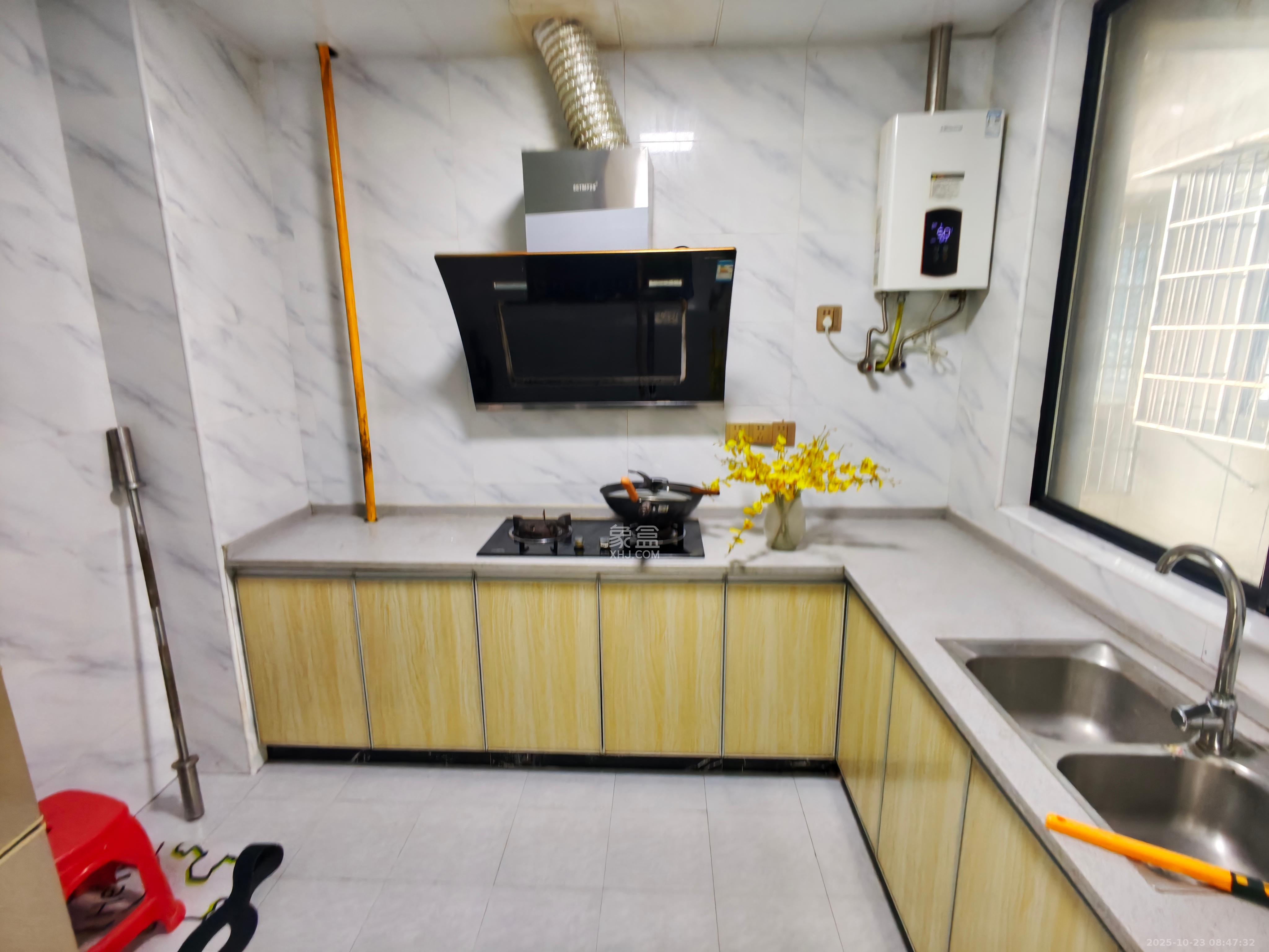 丰禧园  3室1厅1卫    2800.0元/月室内图