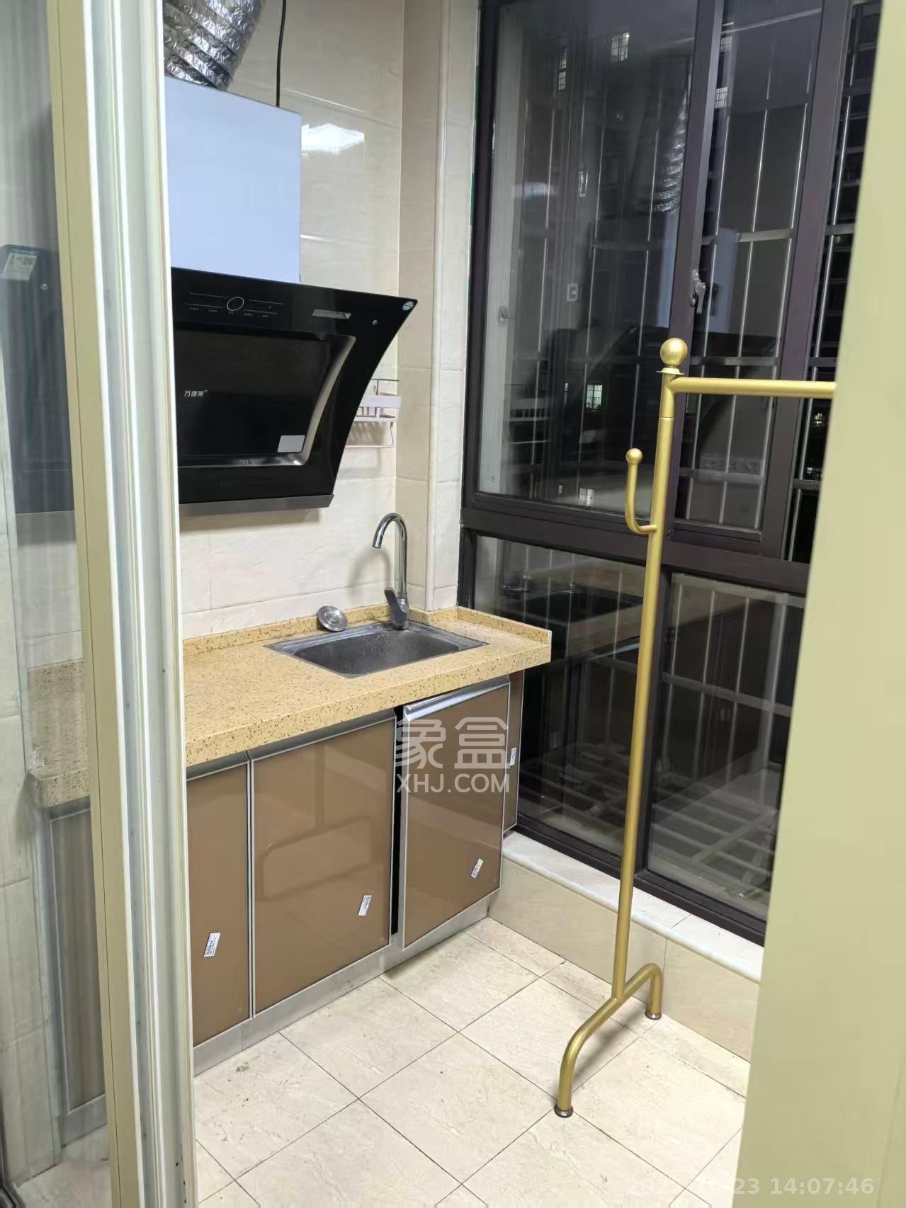 和润园一、二期  1室1厅1卫    1200.0元/月 和润园一、二期  1室1厅1卫    1200.0元/月室内图