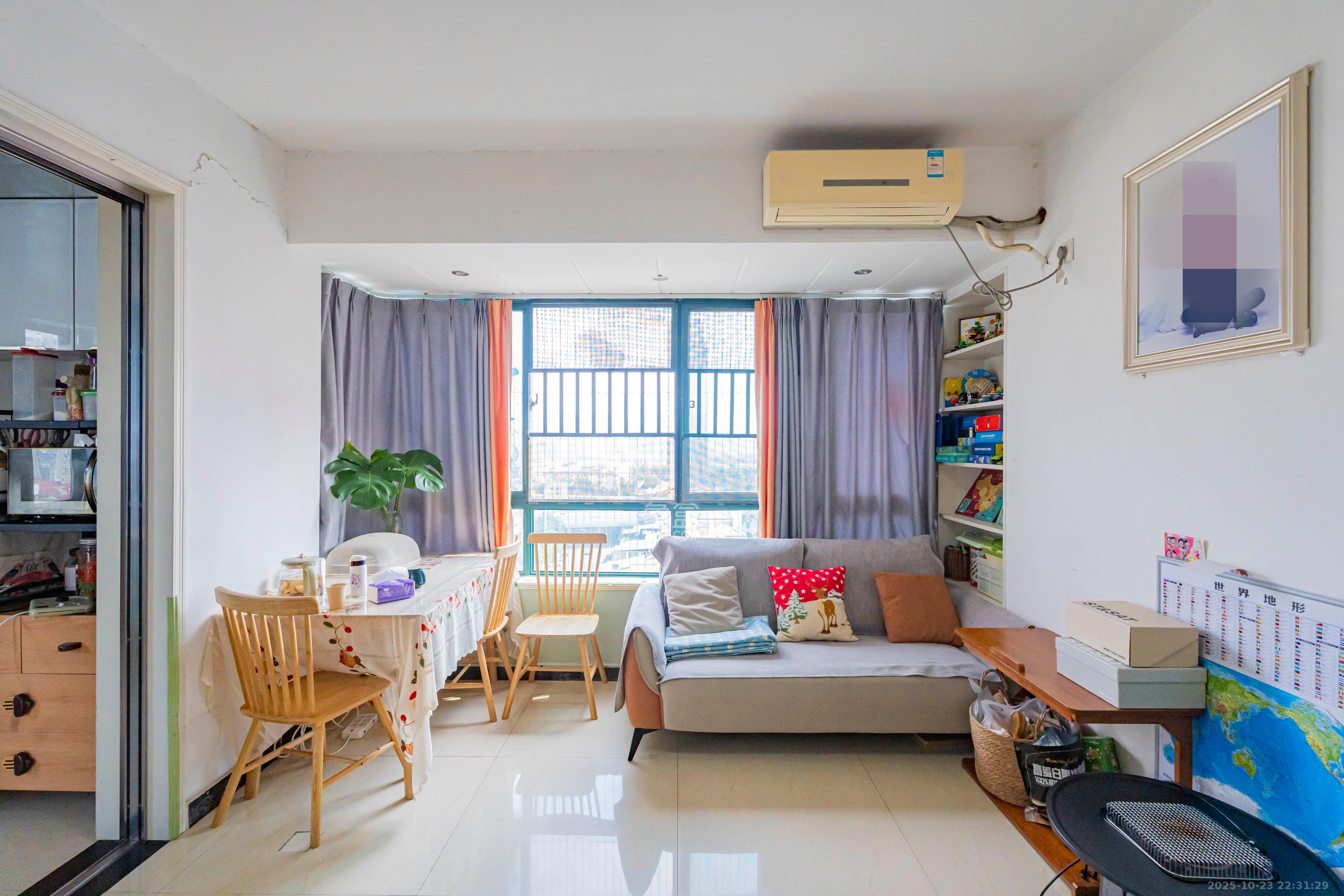 才子佳苑一期/二期  2室2厅1卫    57.0万 才子佳苑一期/二期  2室2厅1卫    57.0万客厅