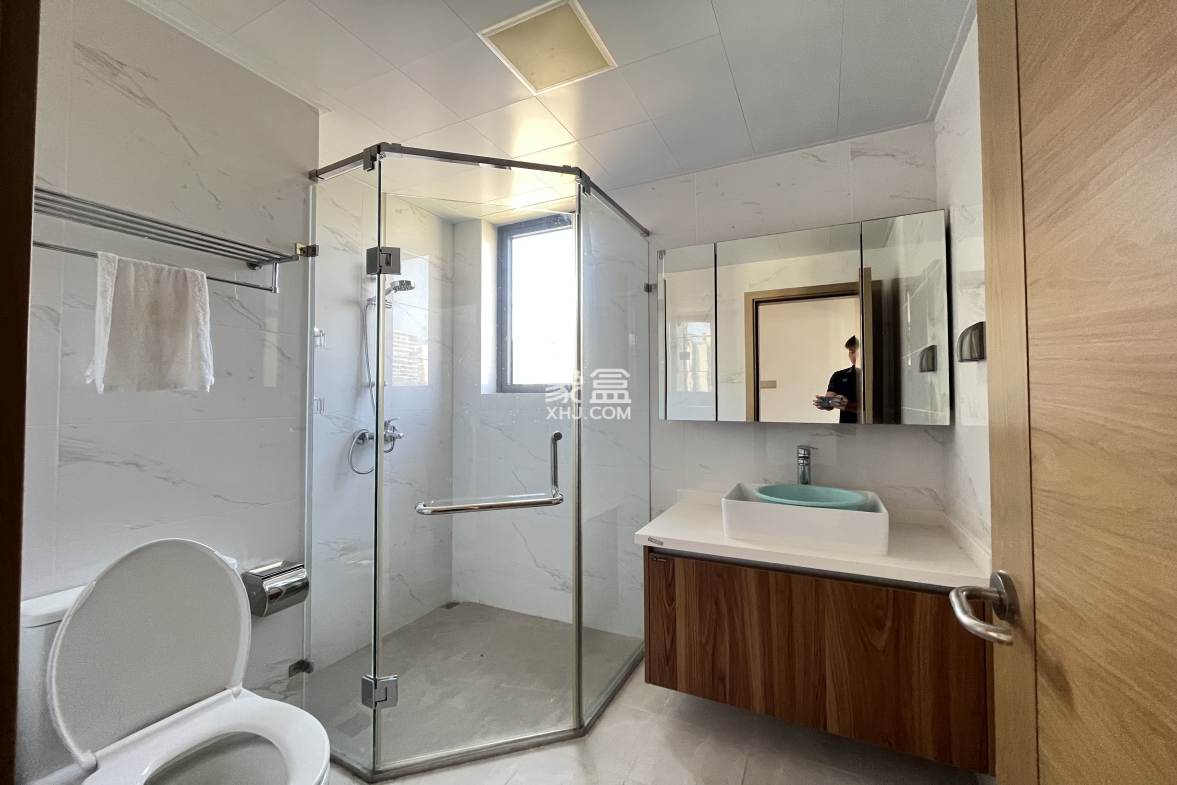 星华海岸城四期 3室2厅2卫 2500.0元/月 星华海岸城四期 3室2厅2卫 2500.0元/月室内图