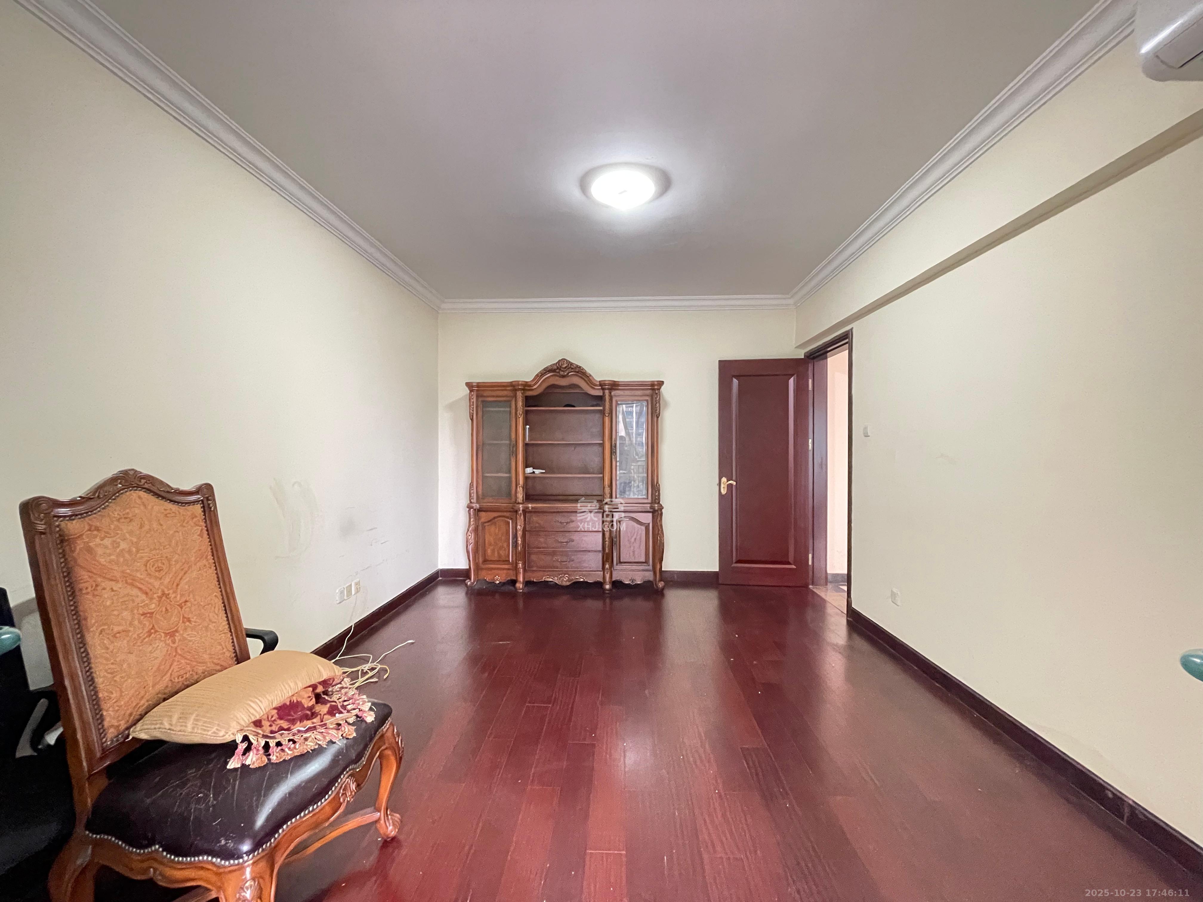 恒大名都 5室2厅4卫 4000.0元/月 恒大名都 5室2厅4卫 4000.0元/月室内图