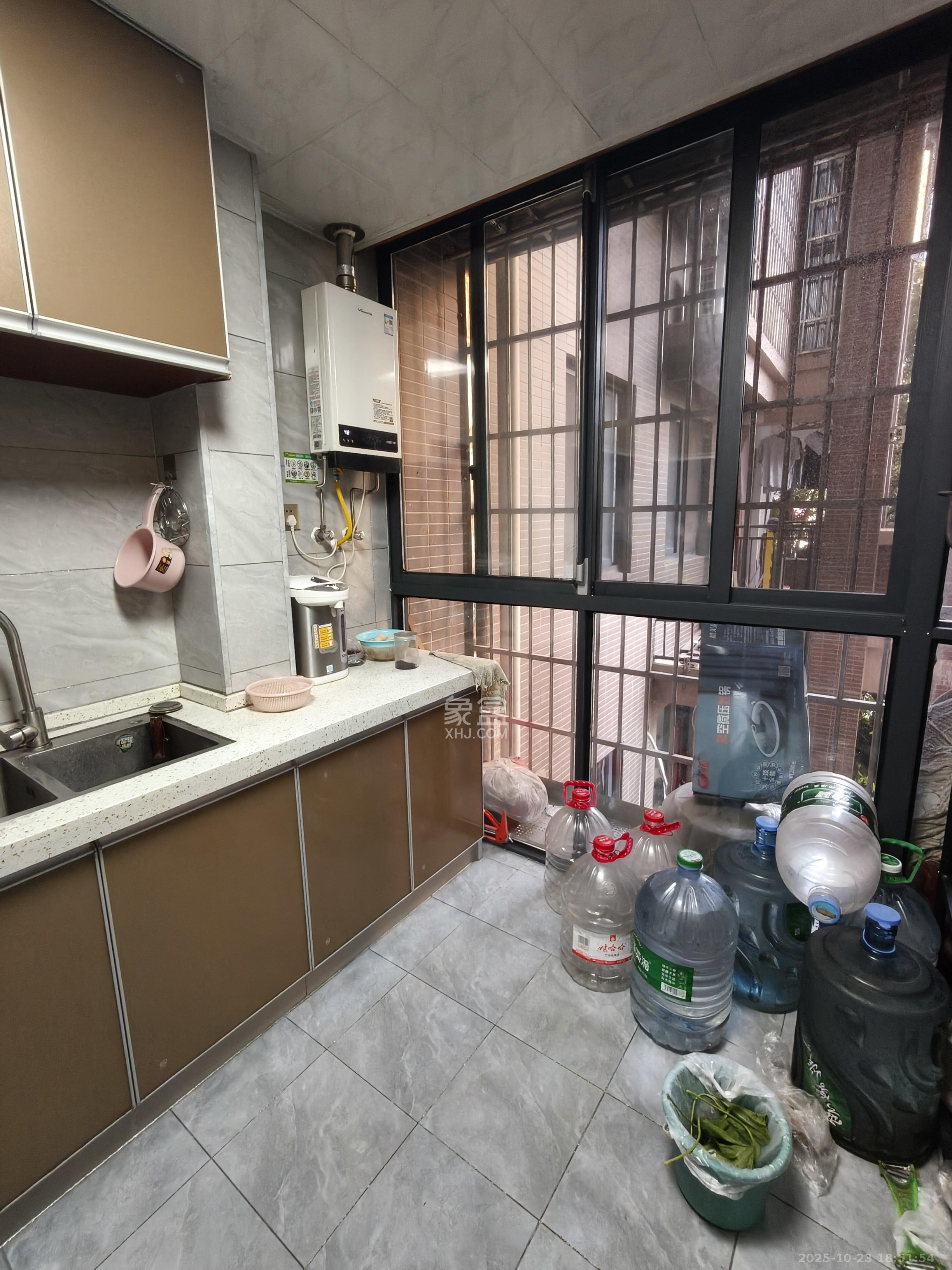 星城新宇川河苑 2室2厅1卫 1900.0元/月 星城新宇川河苑 2室2厅1卫 1900.0元/月室内图